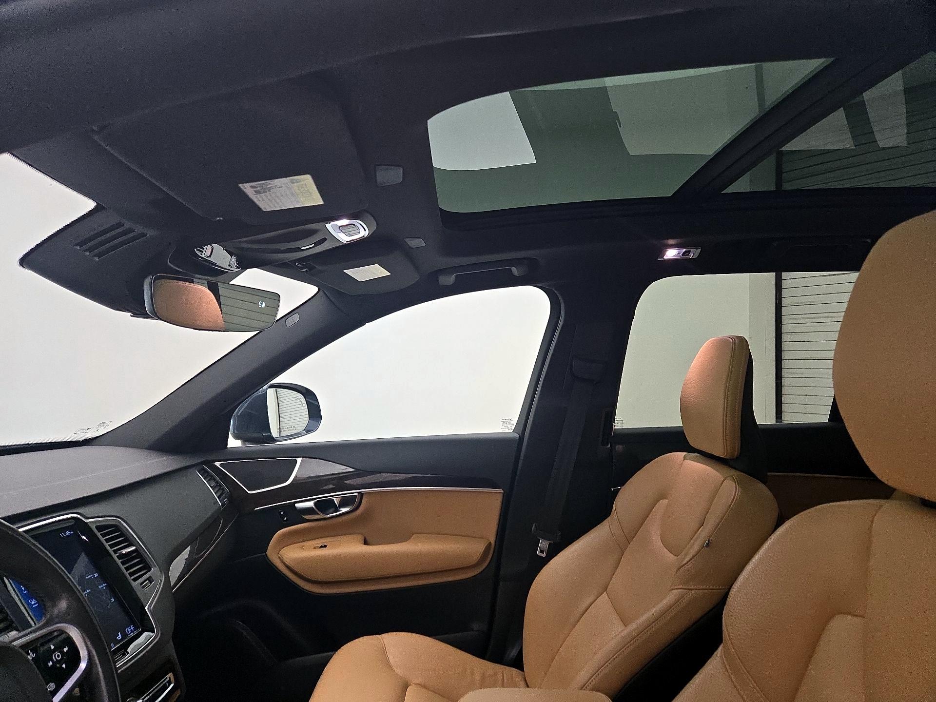 Thumbnail: 2019 Volvo XC90 - 19