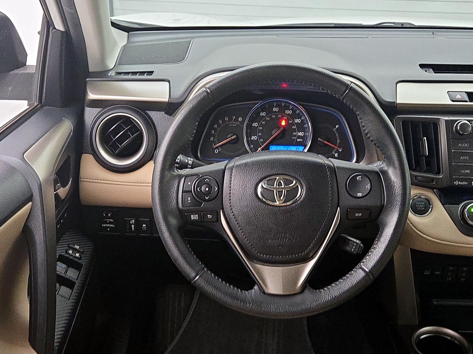Thumbnail: 2014 Toyota RAV4 - 10