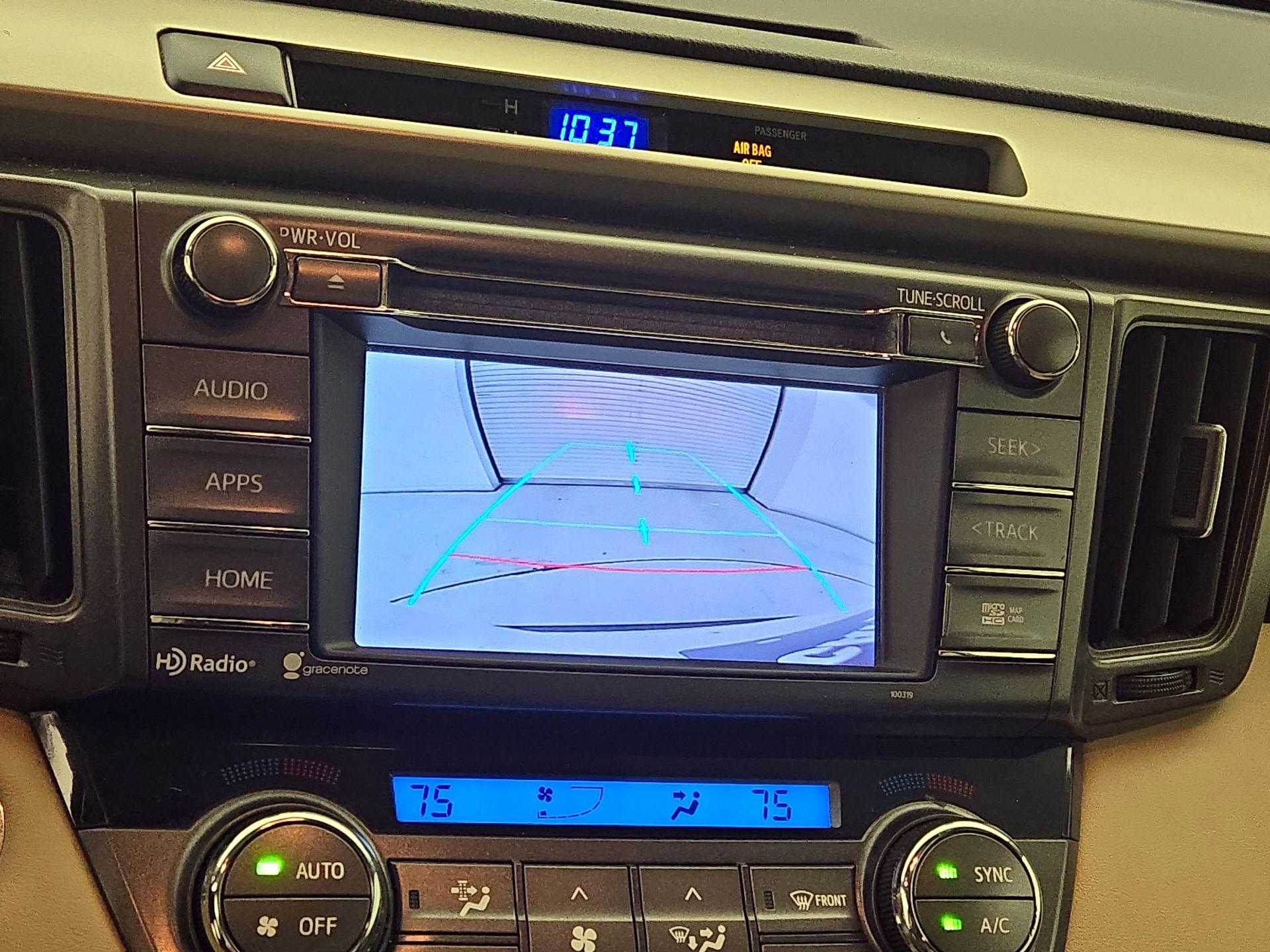 Thumbnail: 2014 Toyota RAV4 - 14