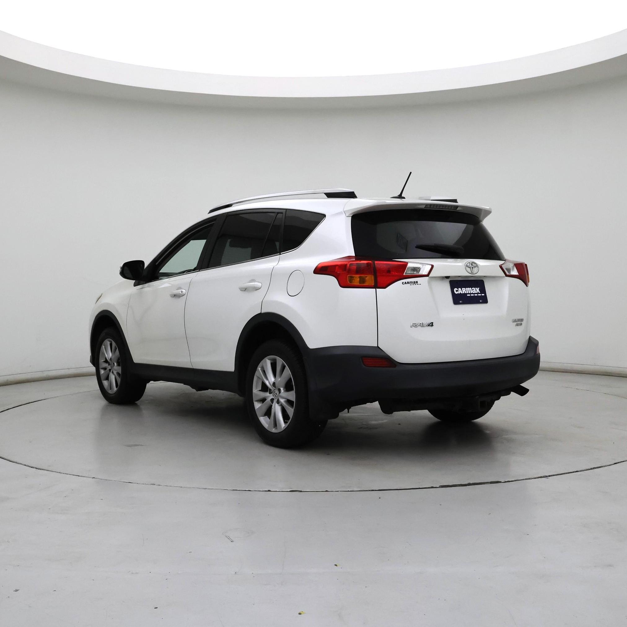 Thumbnail: 2014 Toyota RAV4 - 2