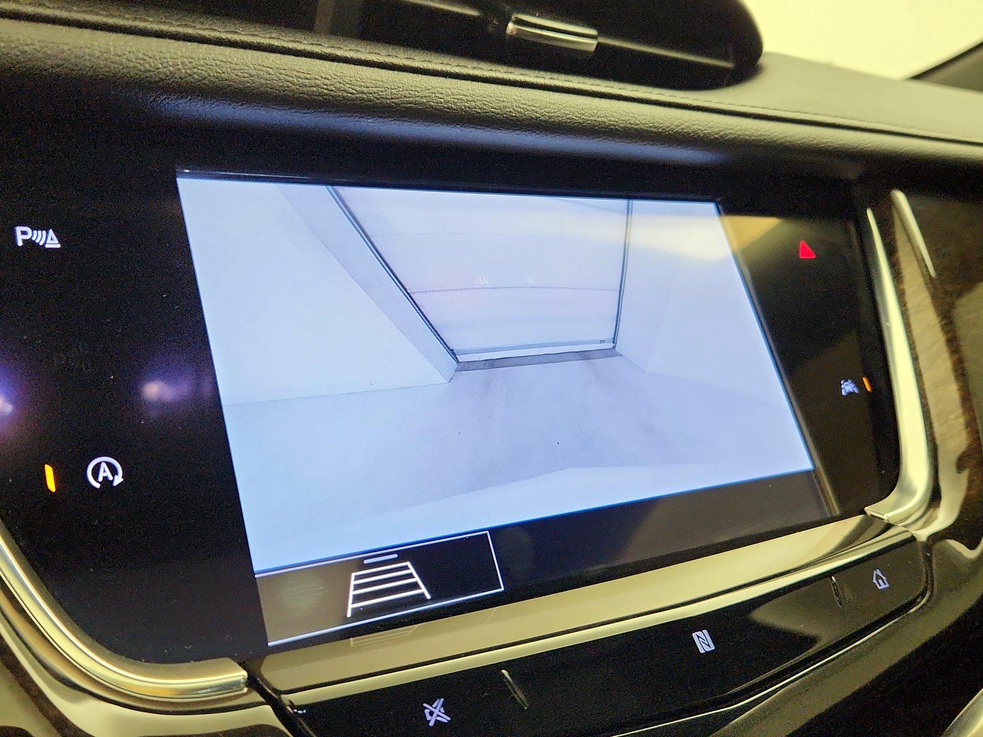 Thumbnail: 2020 Cadillac XT6 - 15