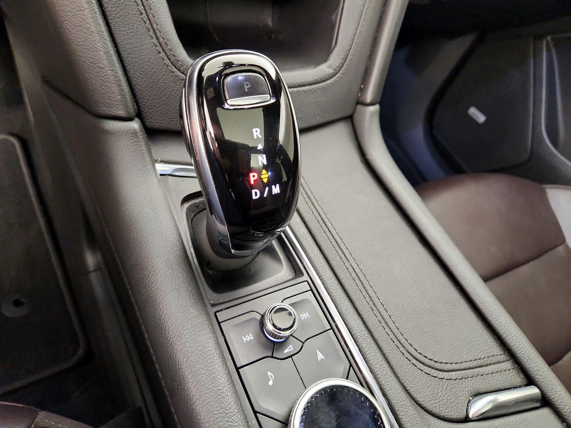Thumbnail: 2020 Cadillac XT6 - 18