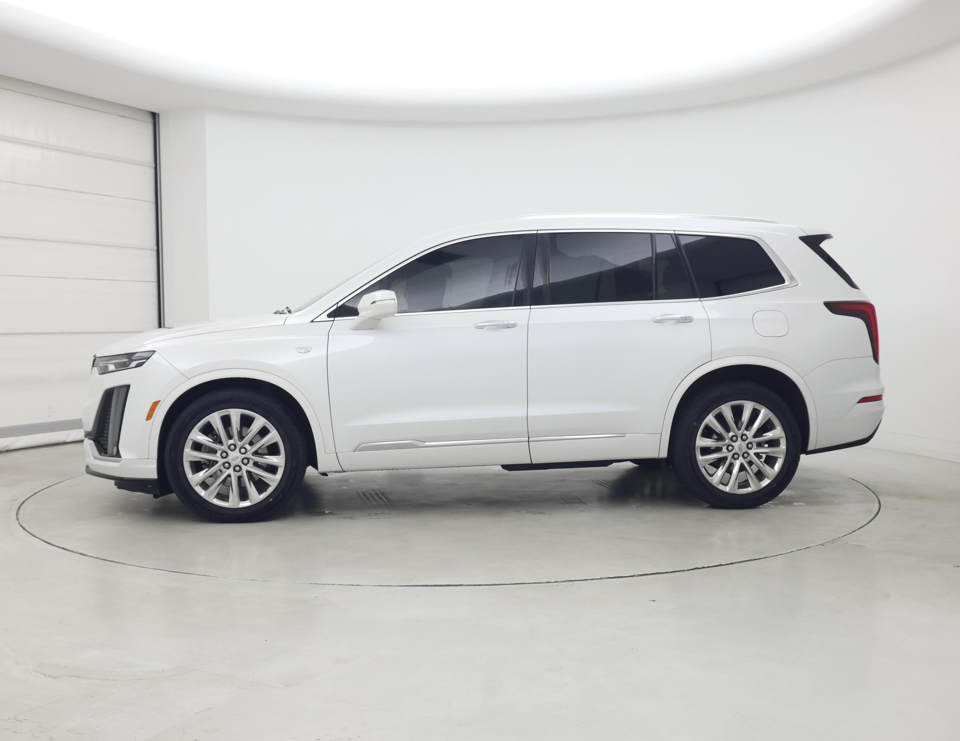 Thumbnail: 2020 Cadillac XT6 - 3