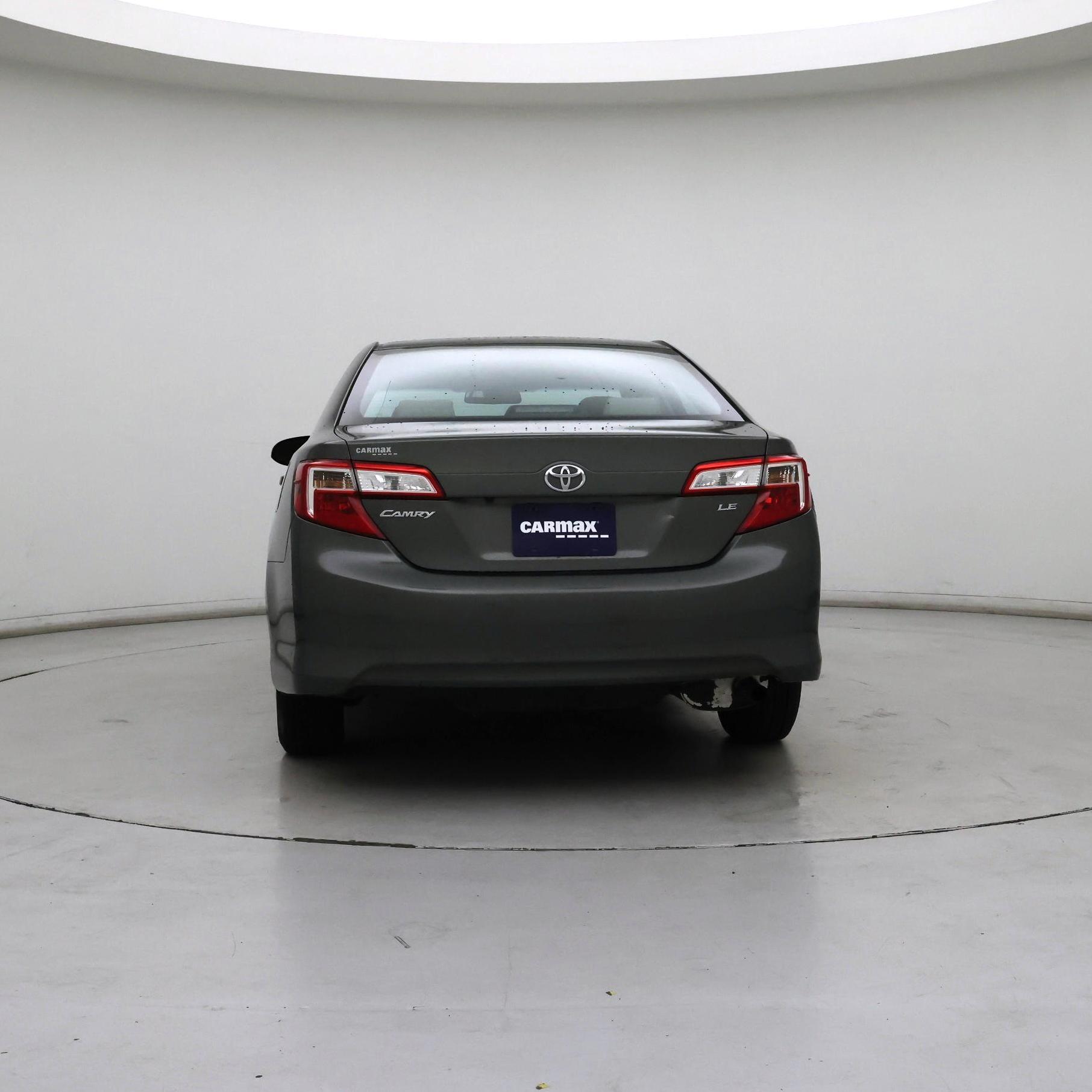 Thumbnail: 2014 Toyota Camry - 6