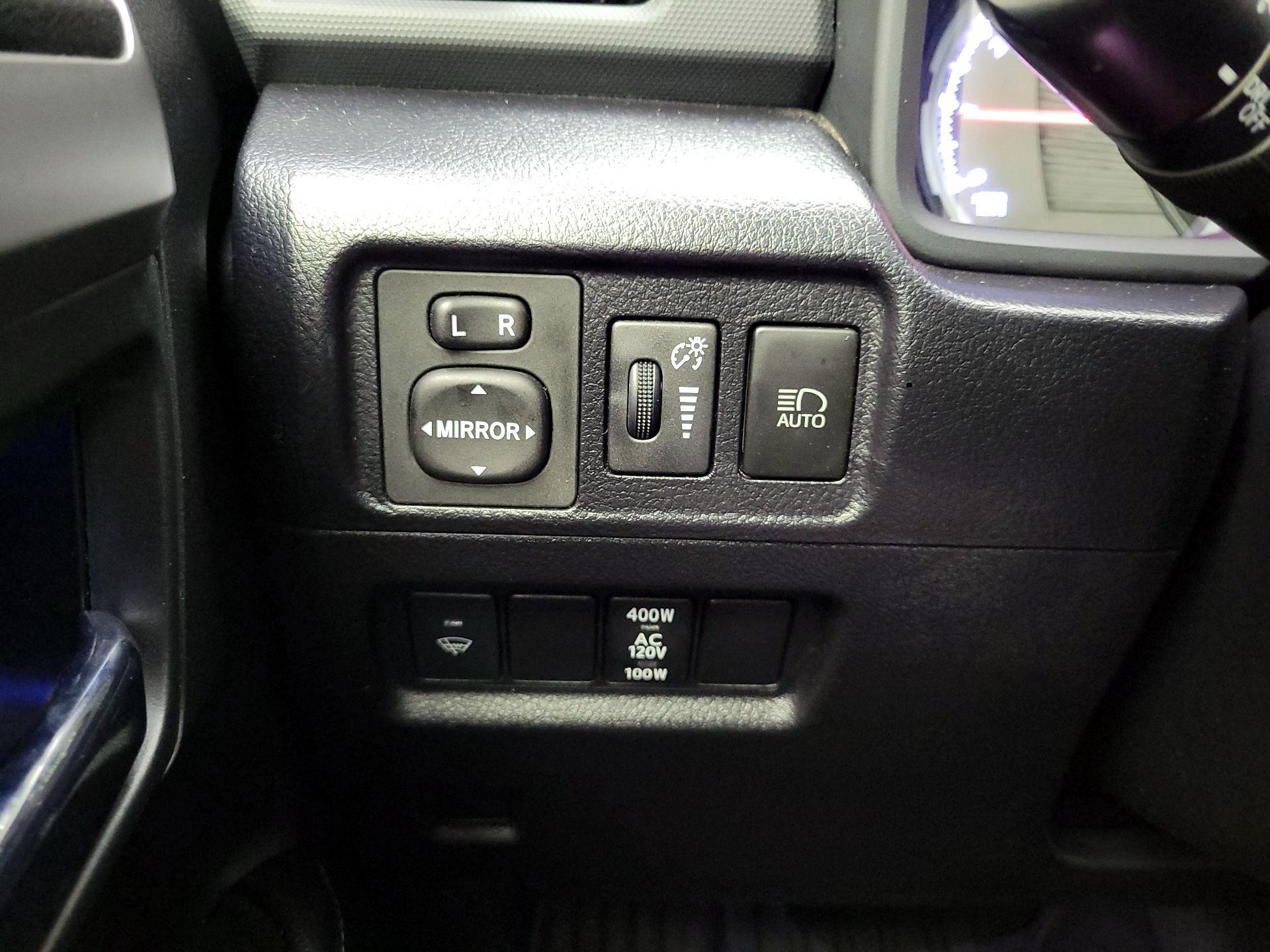 Thumbnail: 2021 Toyota 4Runner - 13