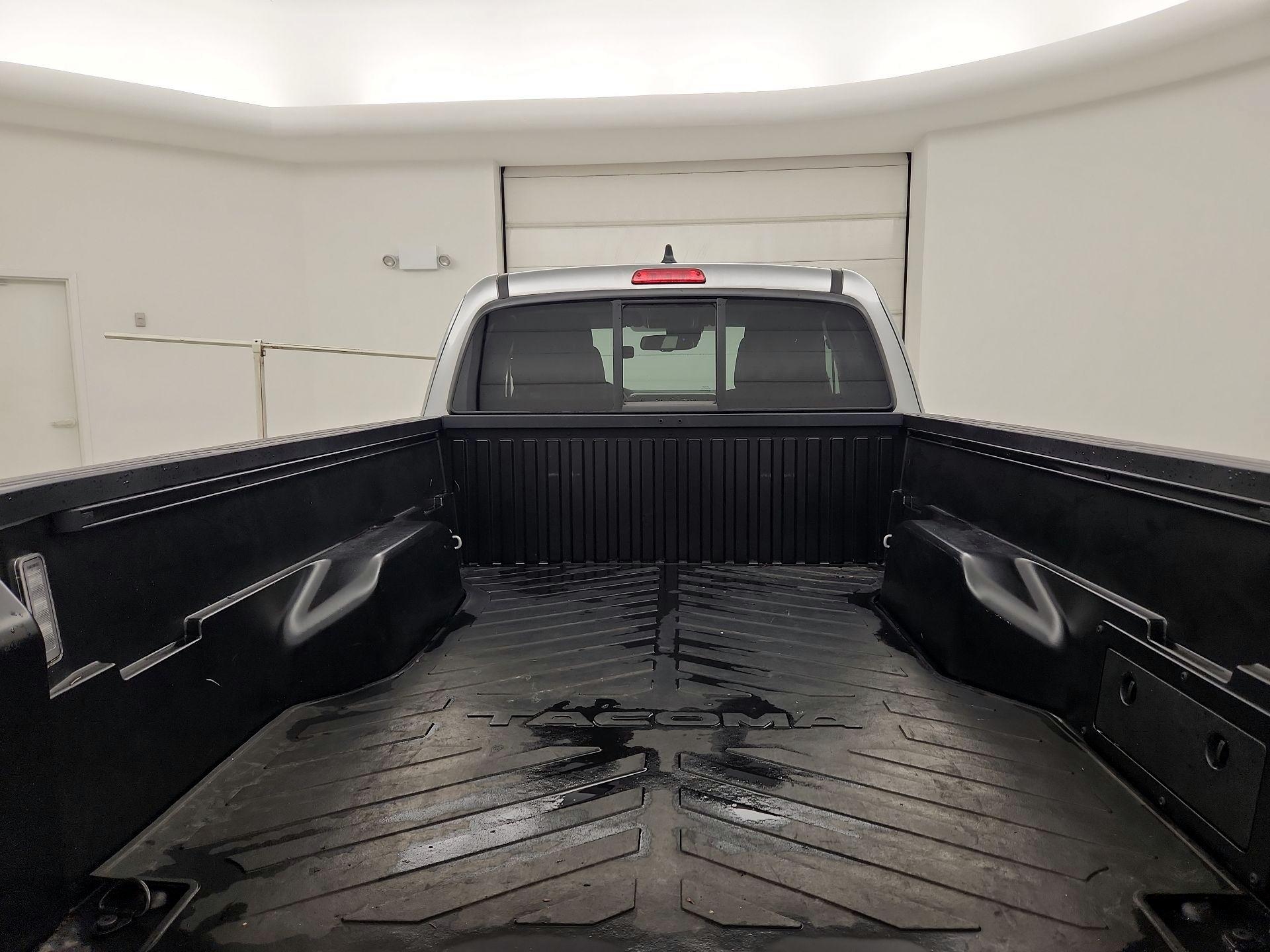 Thumbnail: 2022 Toyota Tacoma - 20