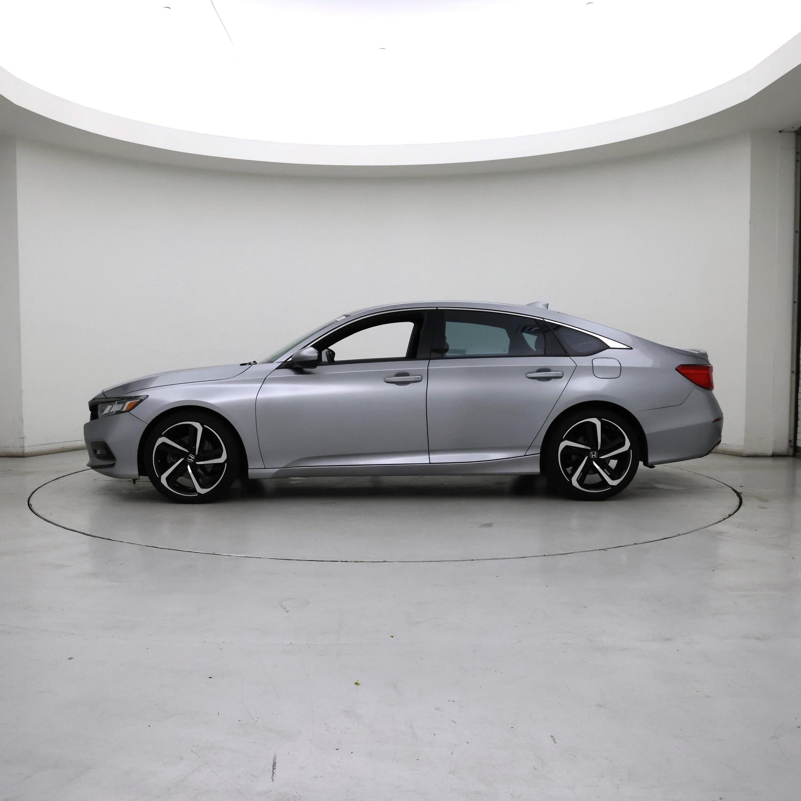 Thumbnail: 2019 Honda Accord - 3