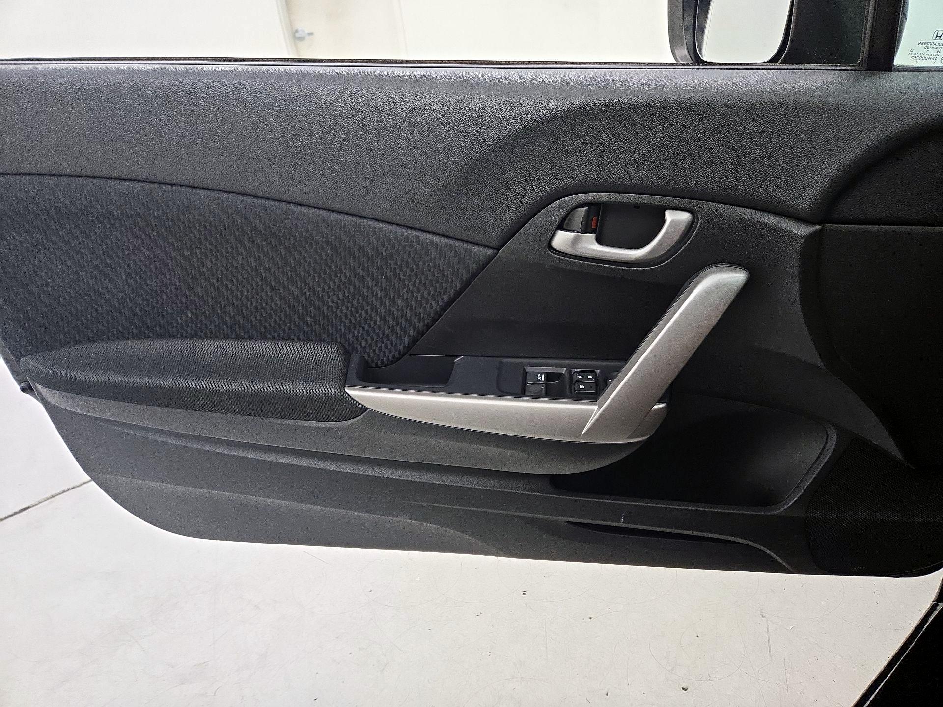 Thumbnail: 2014 Honda Civic - 12