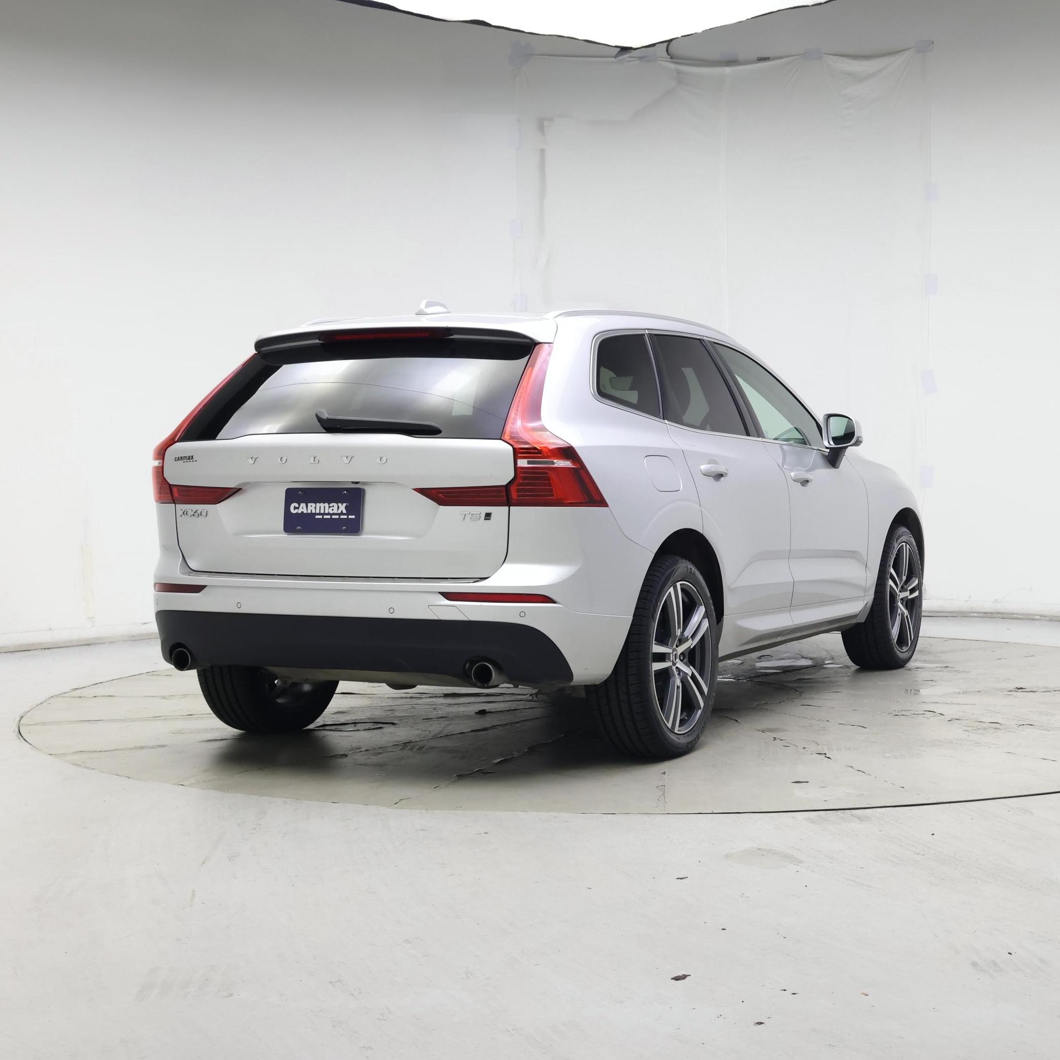 Thumbnail: 2021 Volvo XC60 - 8