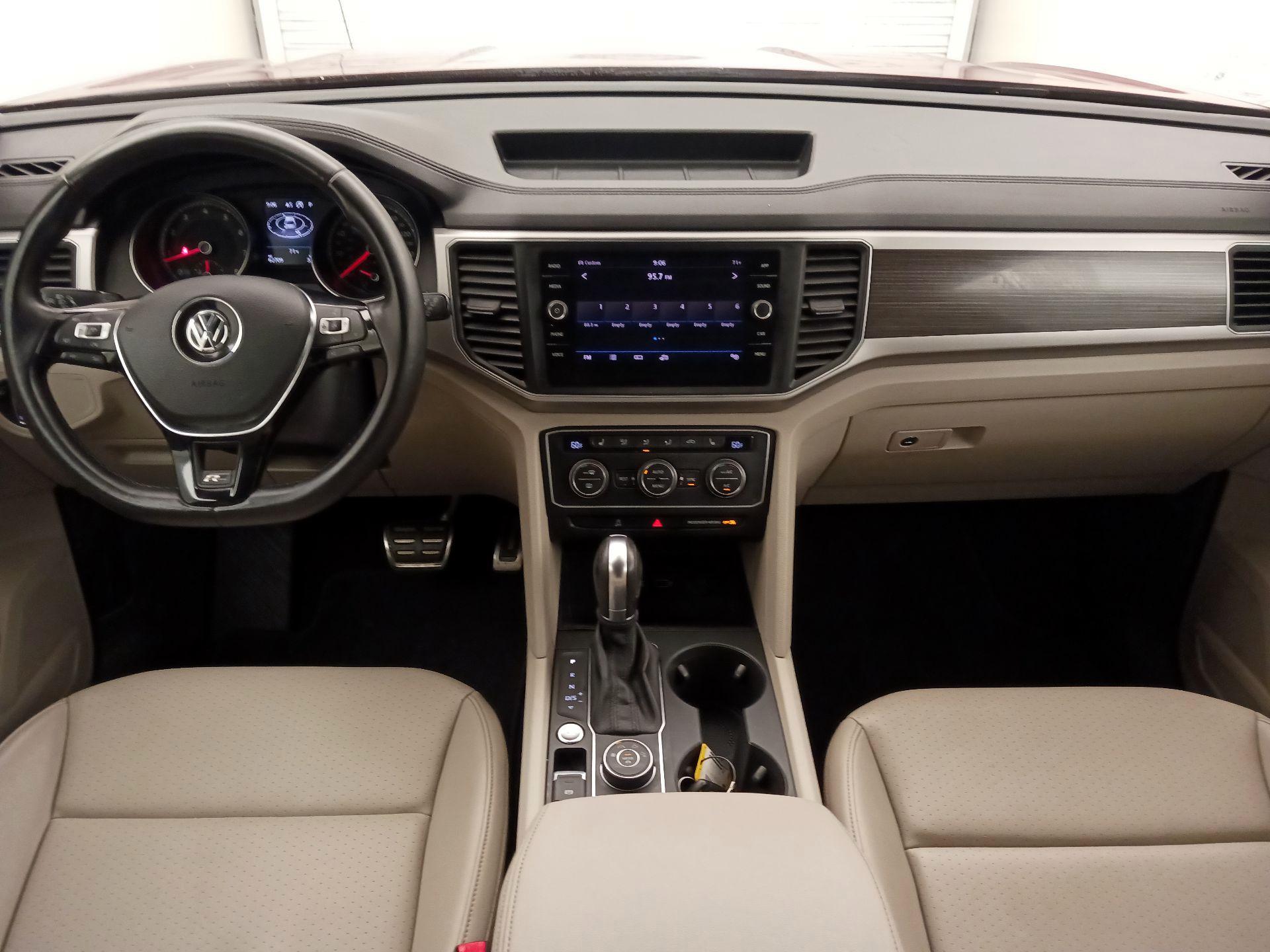 Thumbnail: 2018 Volkswagen Atlas - 9