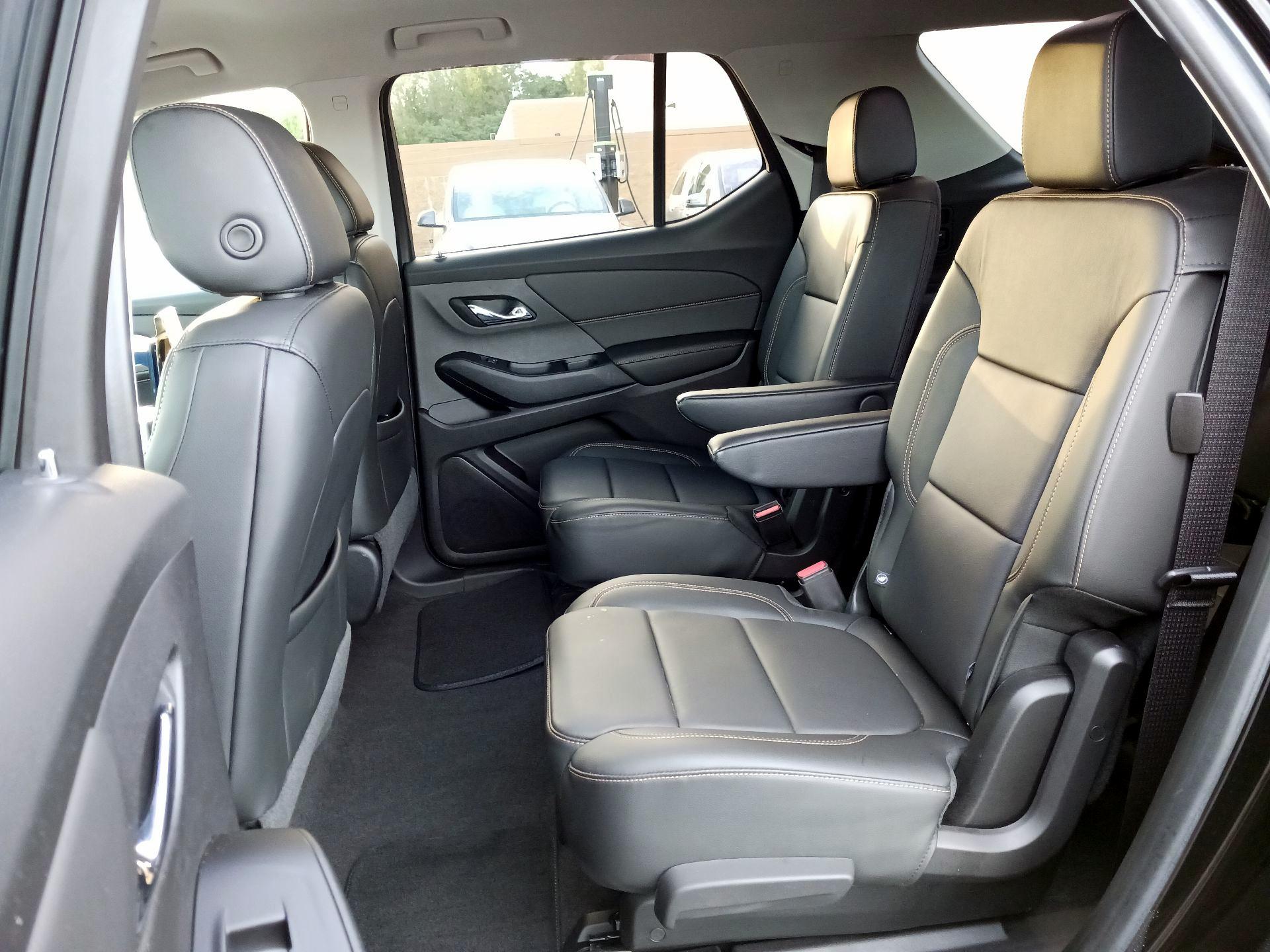 Thumbnail: 2019 Chevrolet Traverse - 17