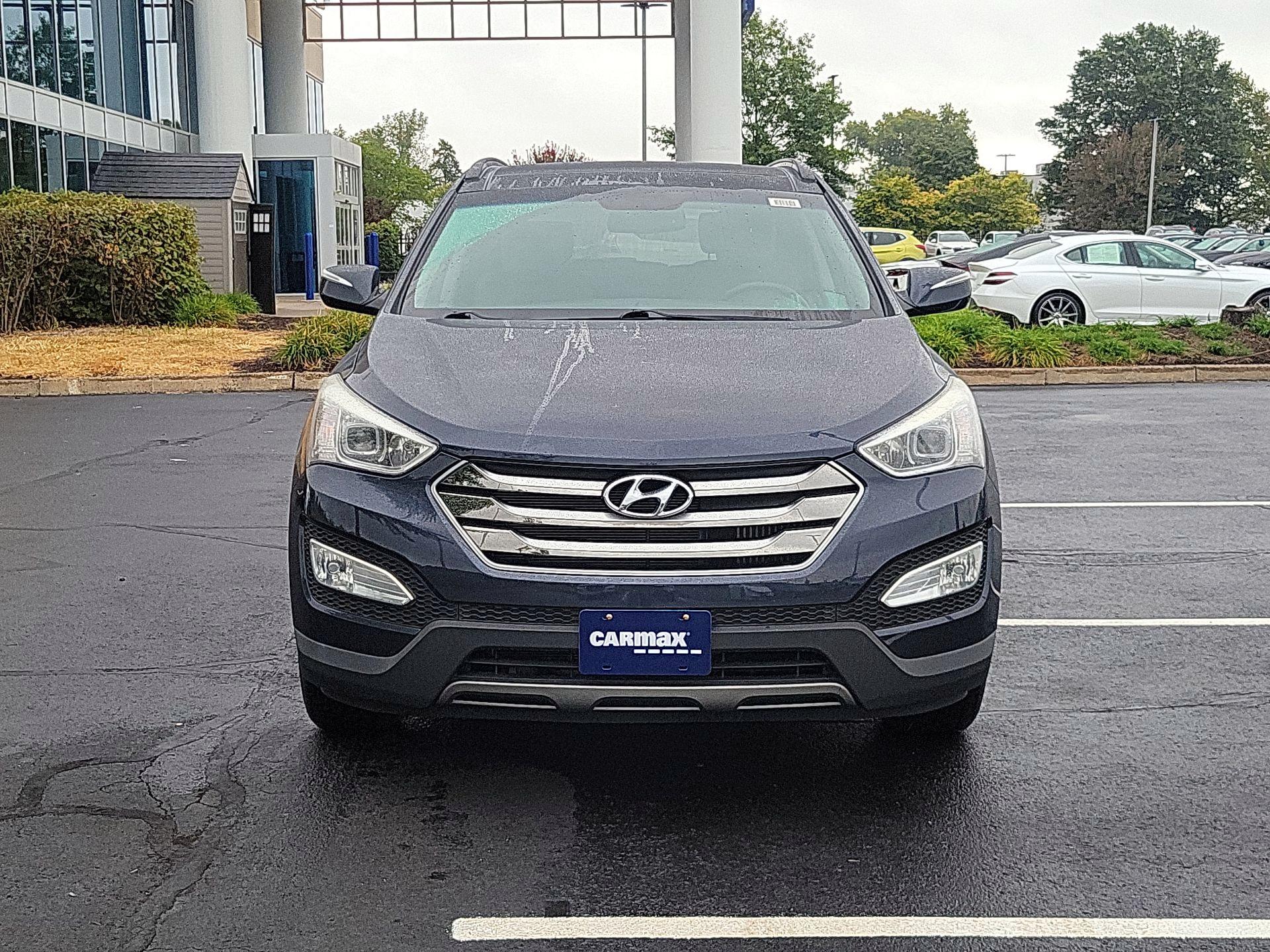 Thumbnail: 2016 Hyundai Santa Fe - 2