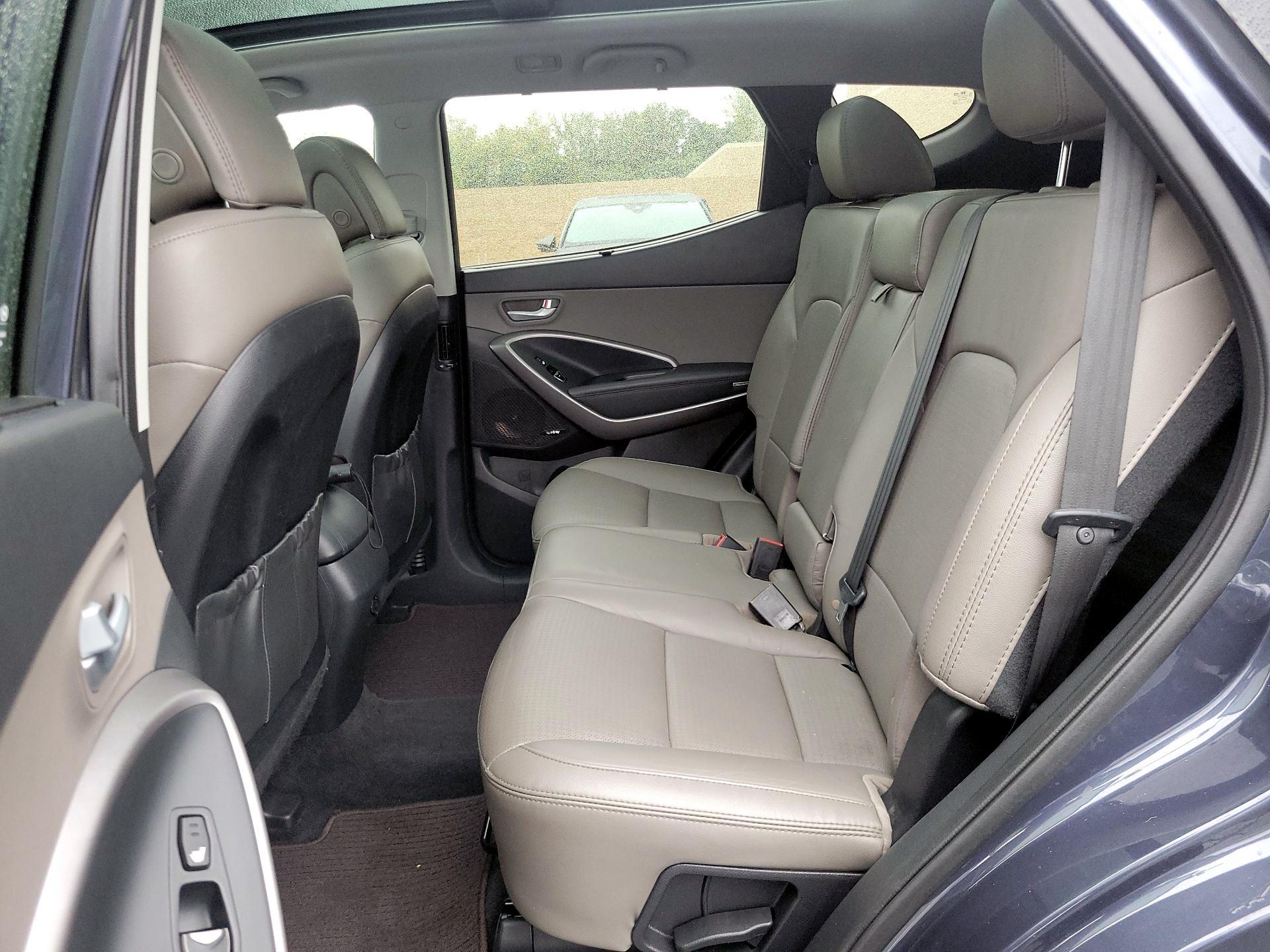 Thumbnail: 2016 Hyundai Santa Fe - 19