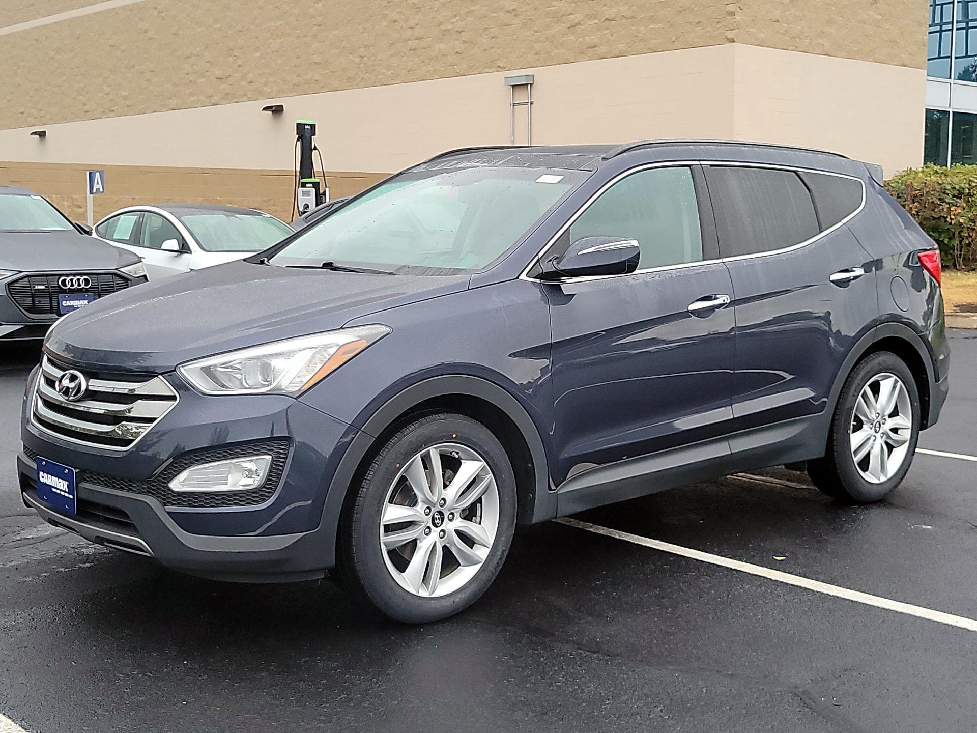 Thumbnail: 2016 Hyundai Santa Fe - 3
