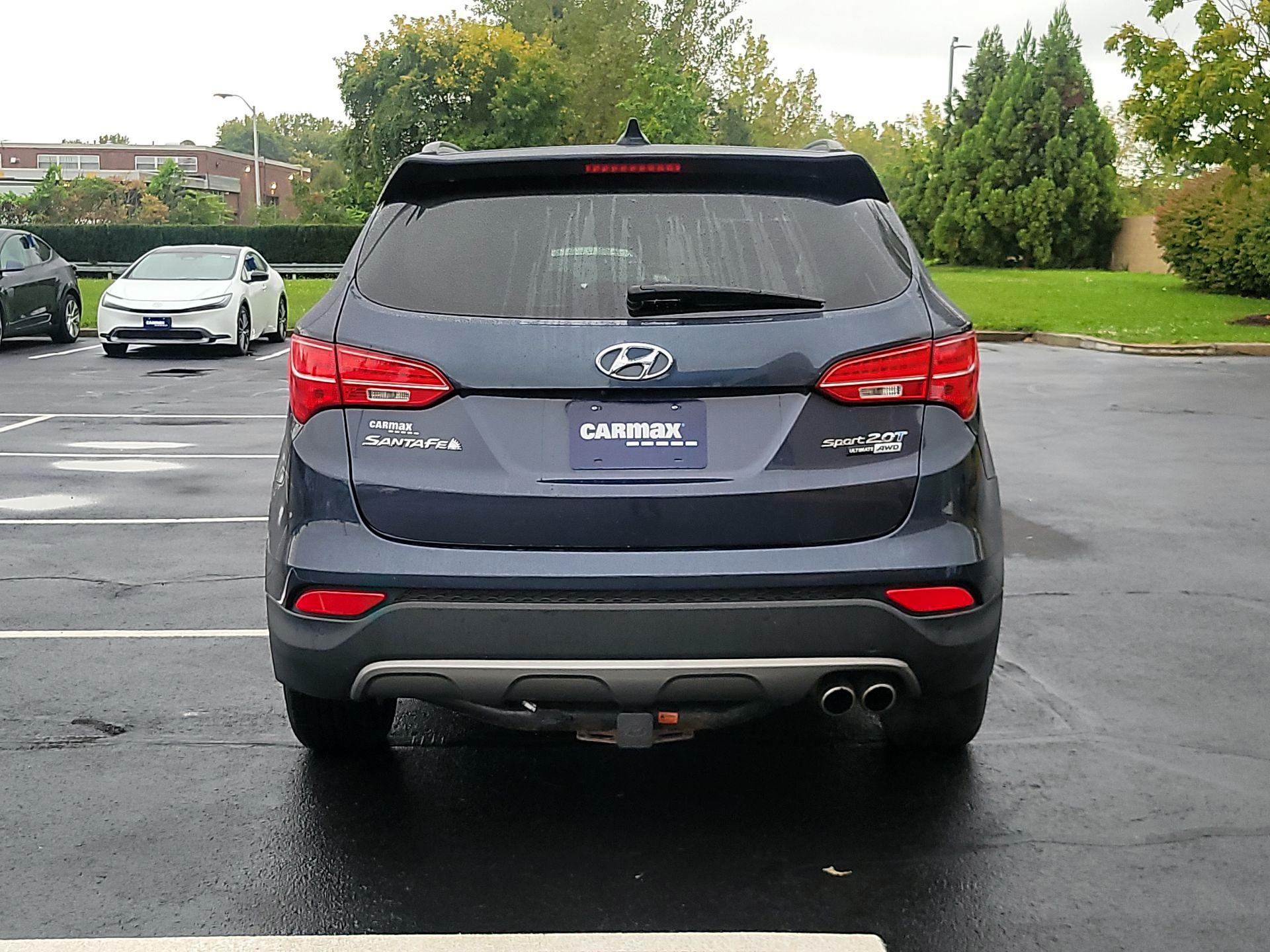 Thumbnail: 2016 Hyundai Santa Fe - 6