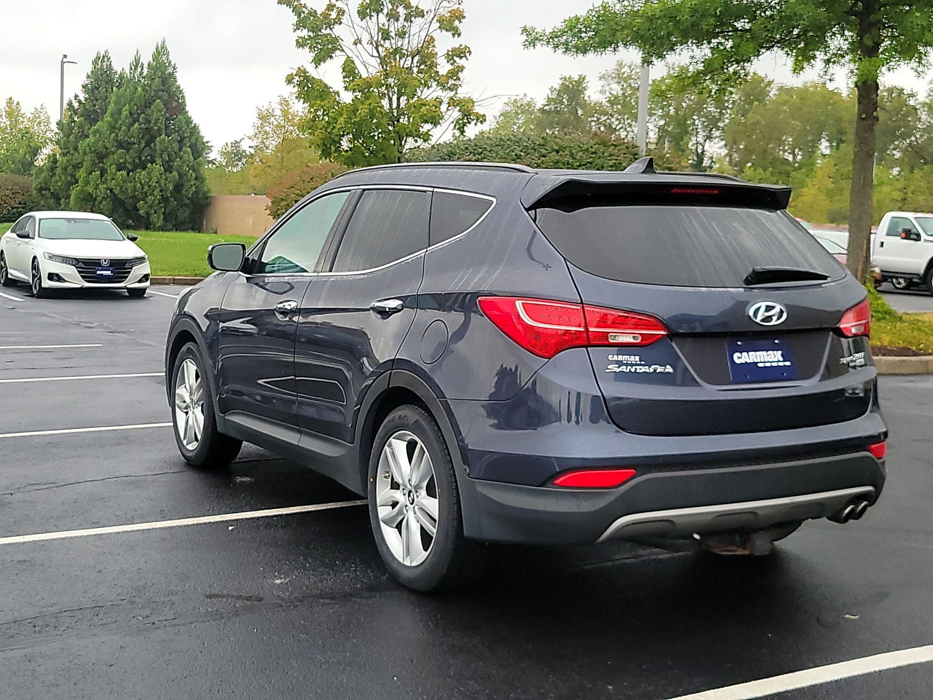 Thumbnail: 2016 Hyundai Santa Fe - 7