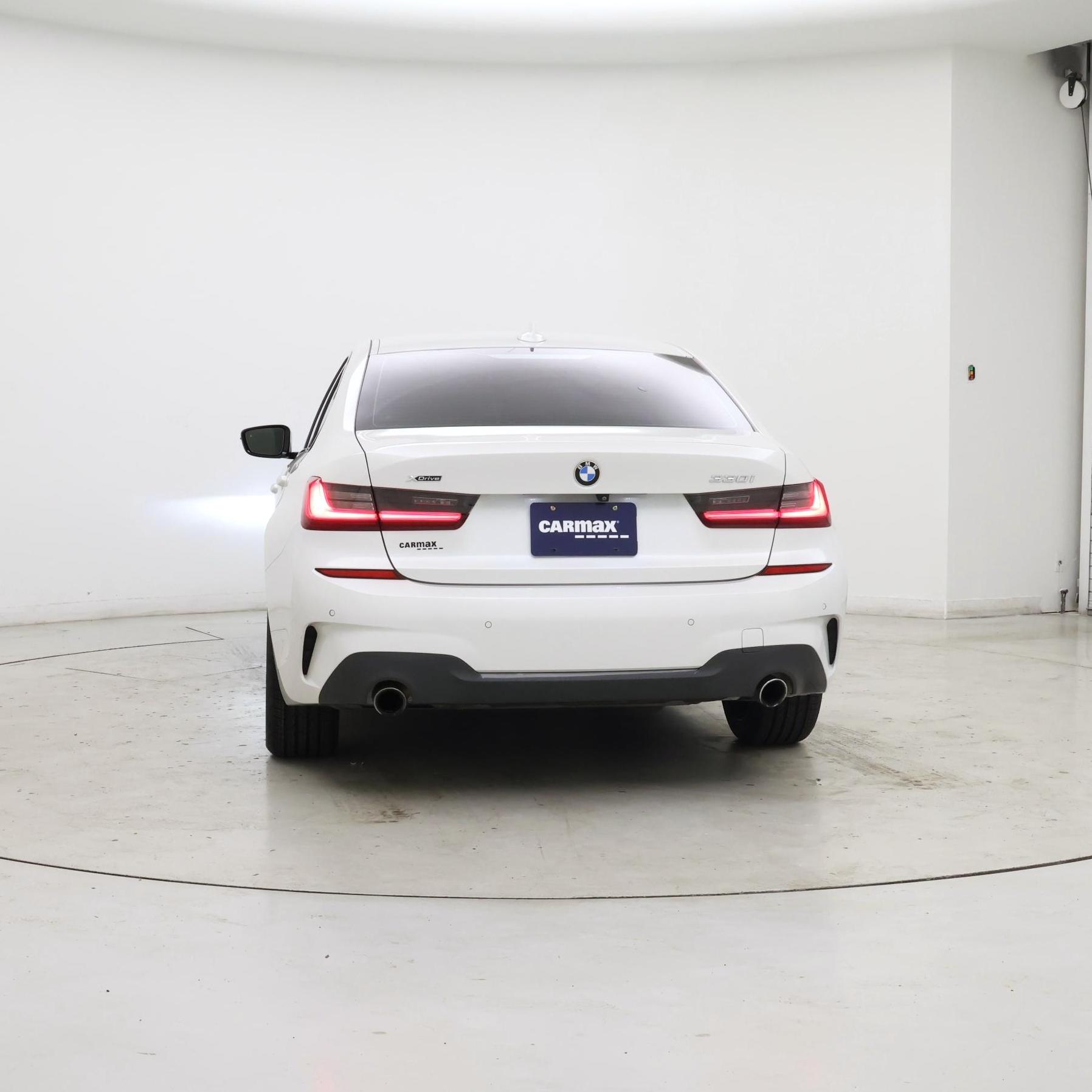 Thumbnail: 2020 BMW 3 Series - 6