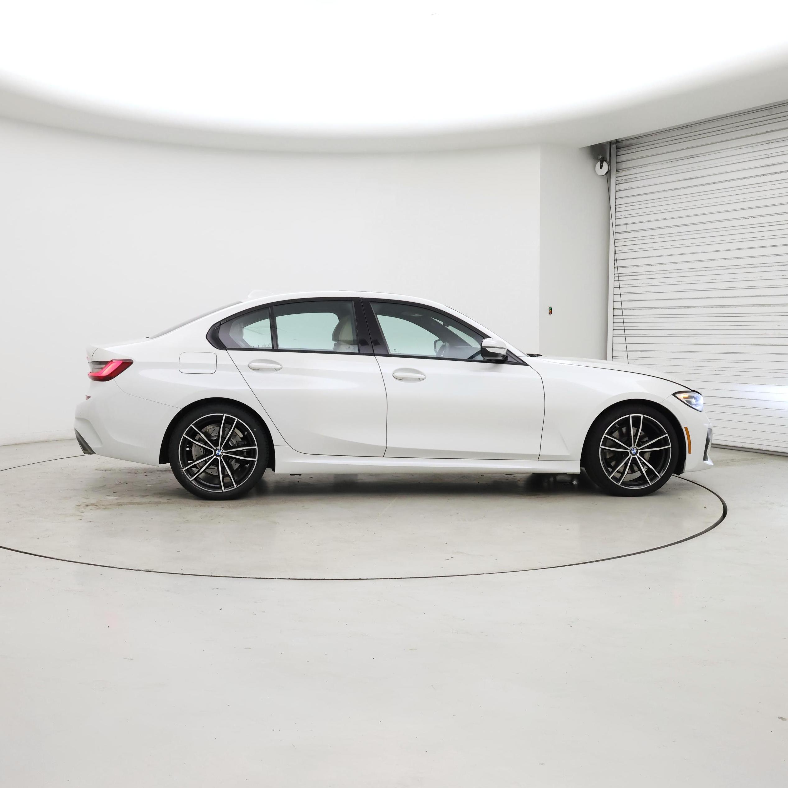 Thumbnail: 2020 BMW 3 Series - 7
