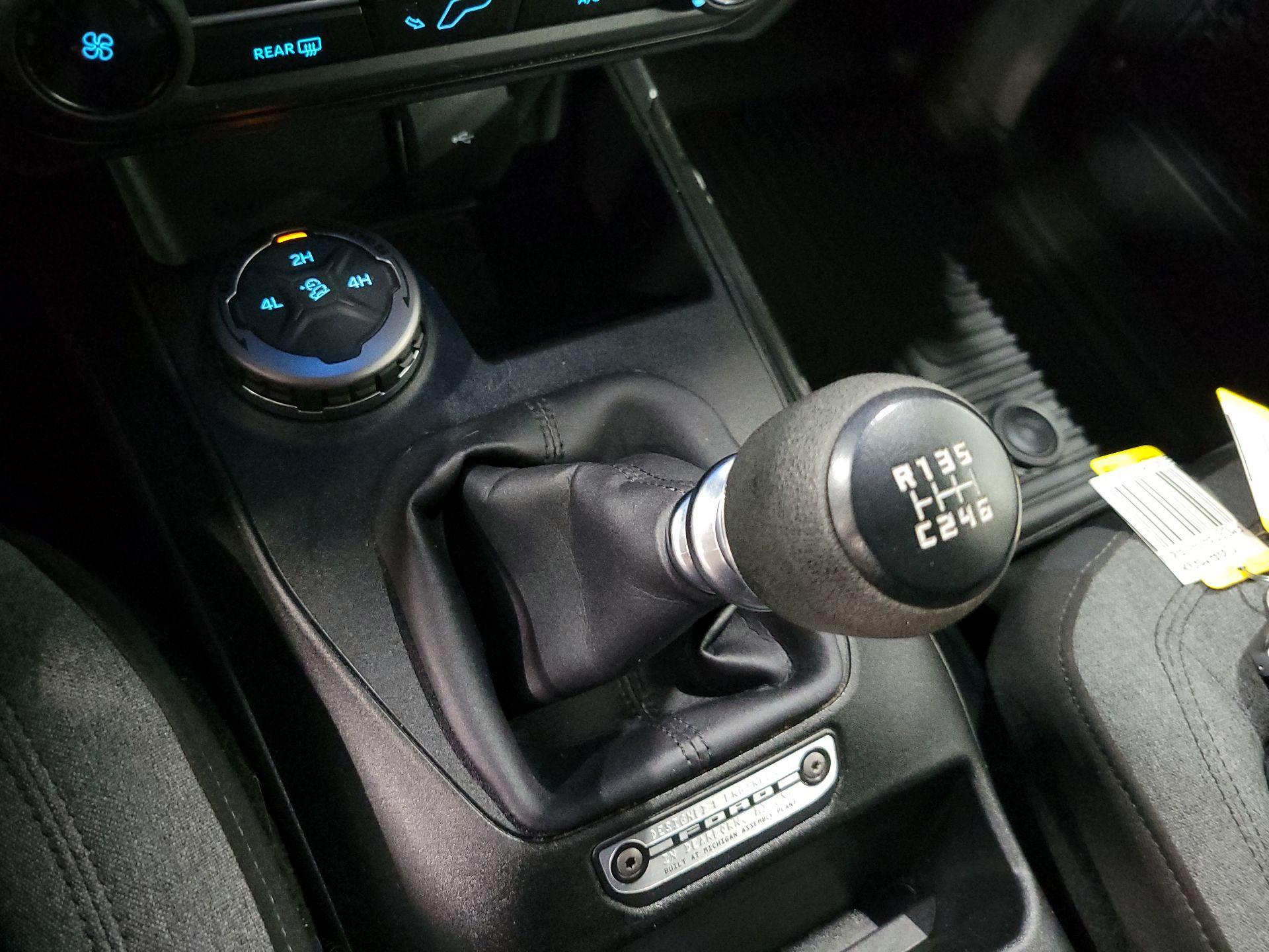 Thumbnail: 2022 Ford Bronco - 17