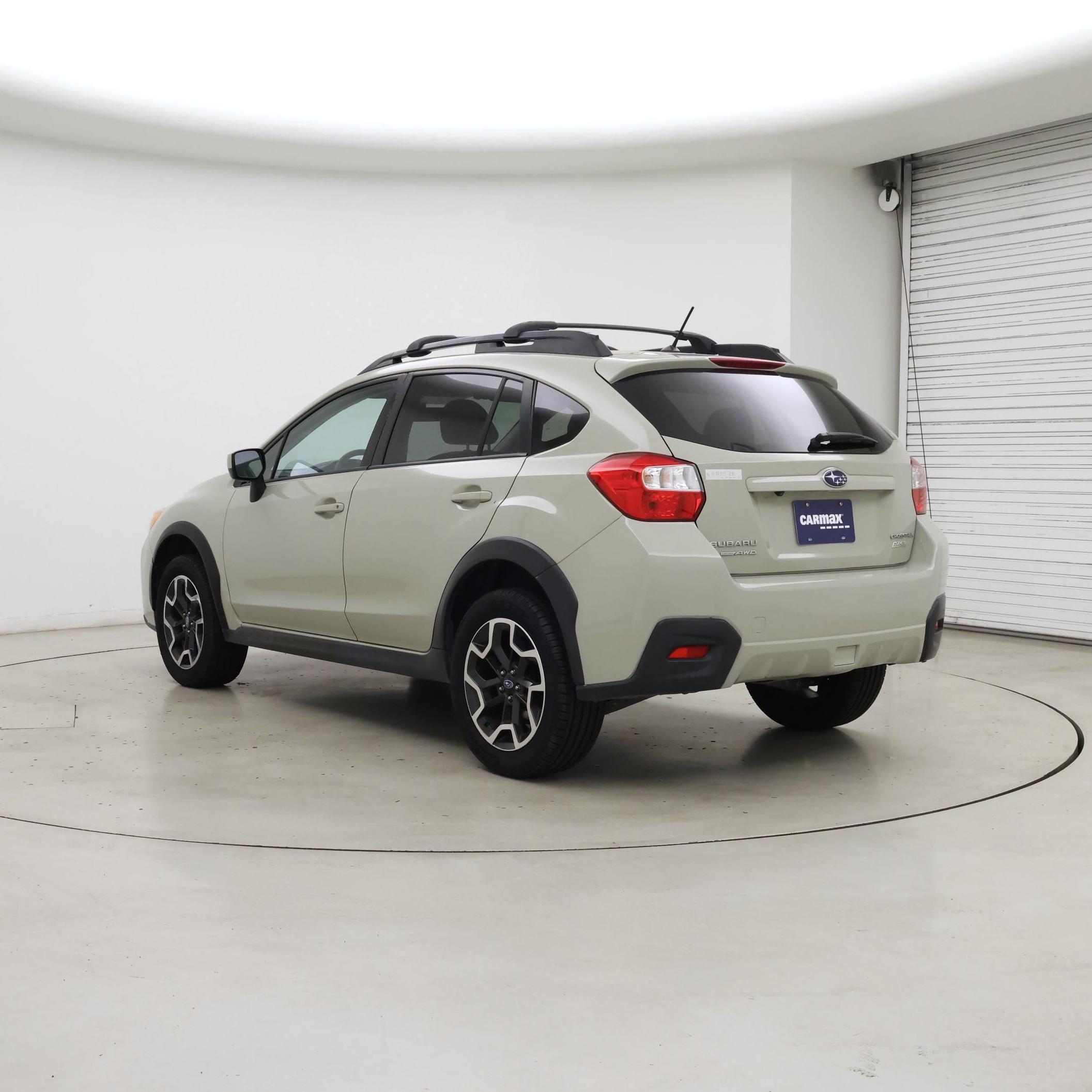 Thumbnail: 2017 Subaru Crosstrek - 2
