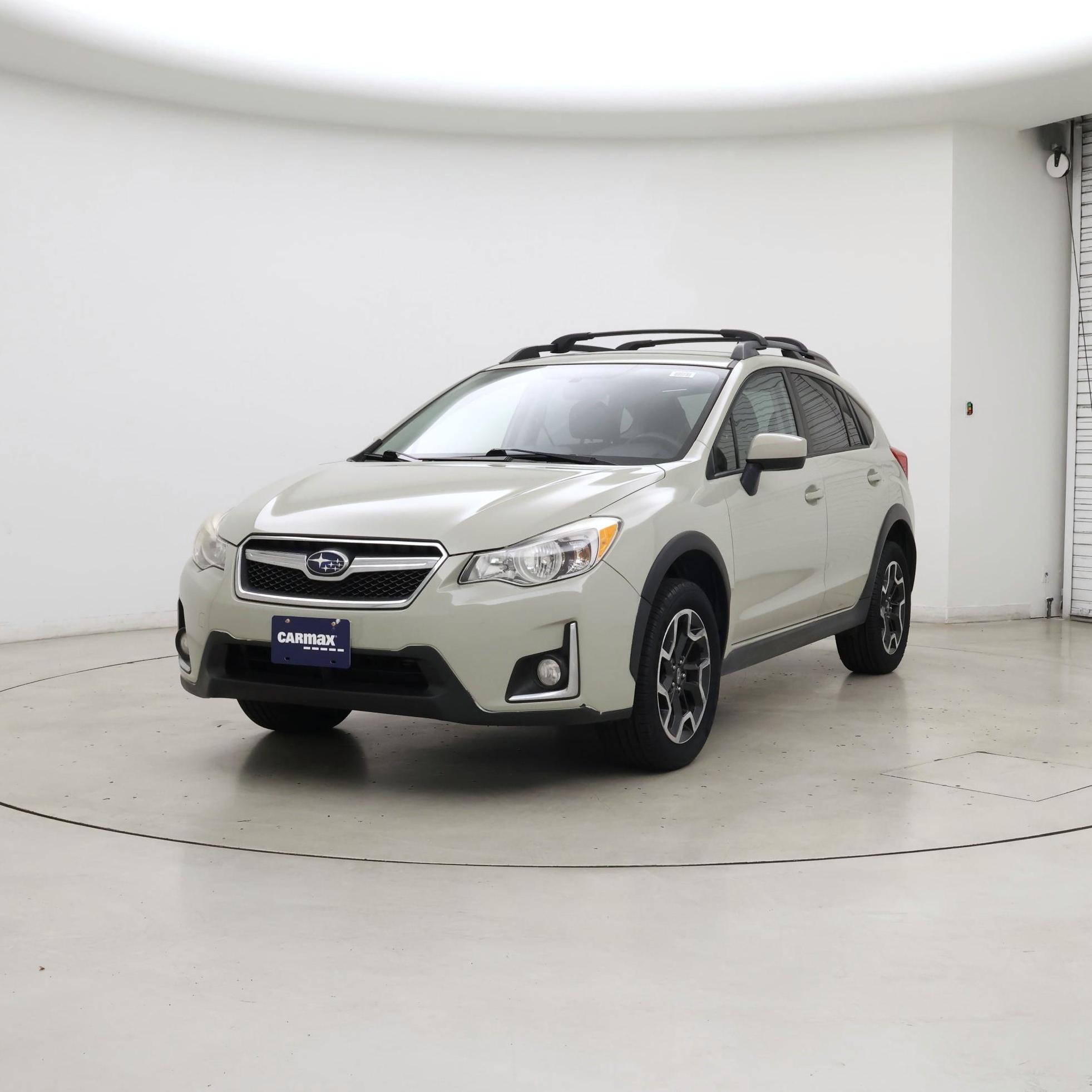 Thumbnail: 2017 Subaru Crosstrek - 4