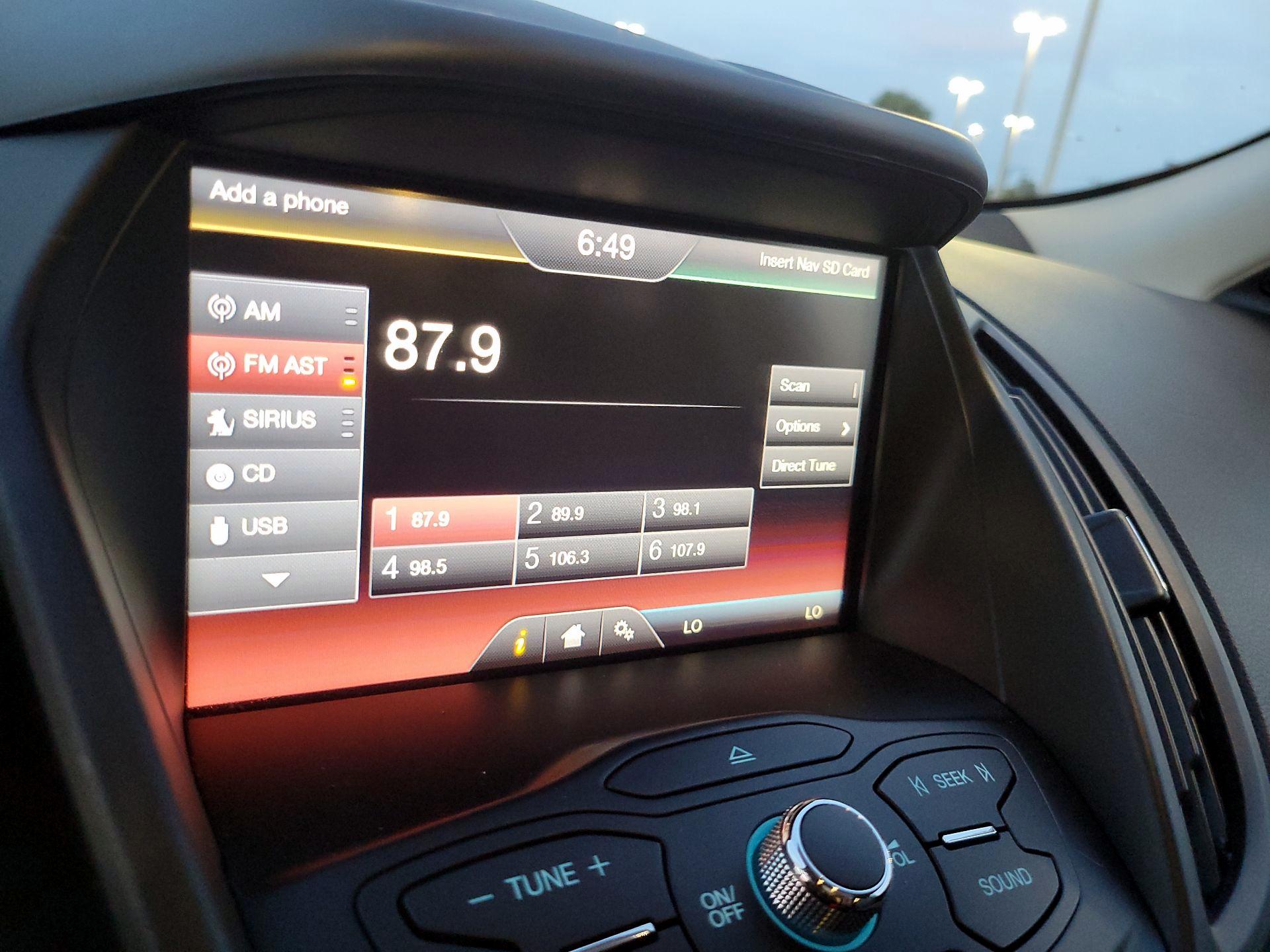 Thumbnail: 2015 Ford Escape - 13