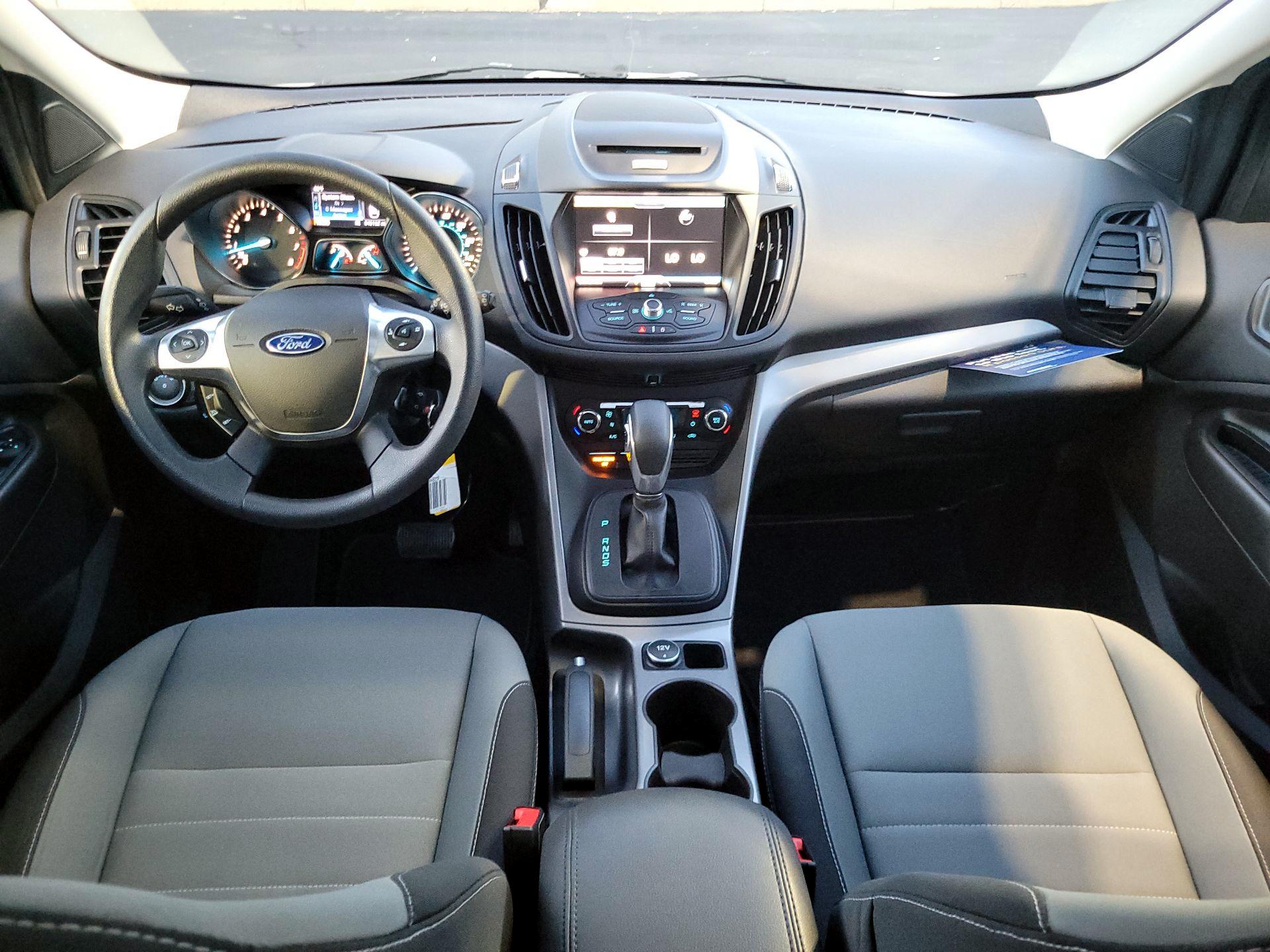 Thumbnail: 2015 Ford Escape - 8