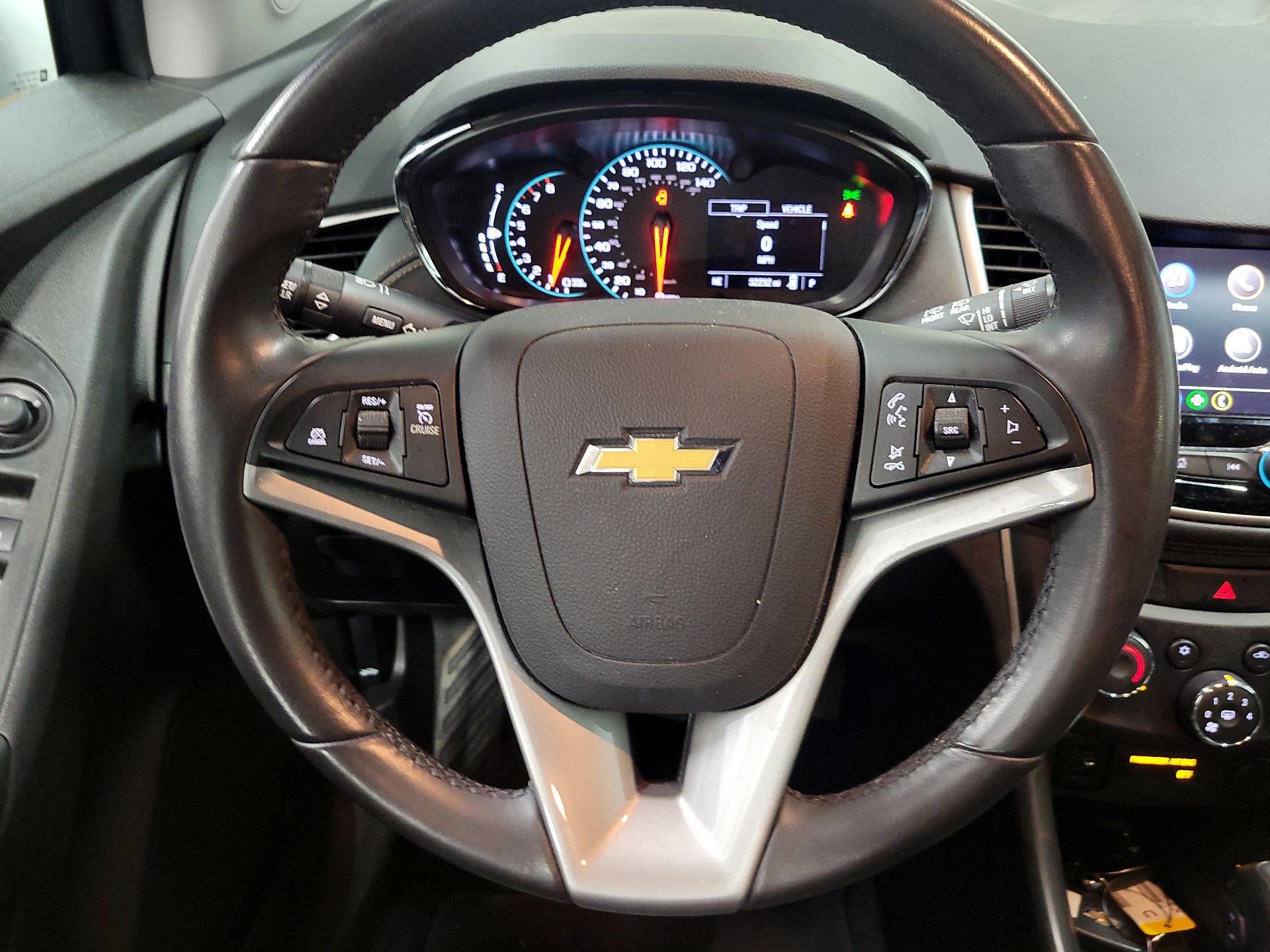 Thumbnail: 2020 Chevrolet Trax - 10