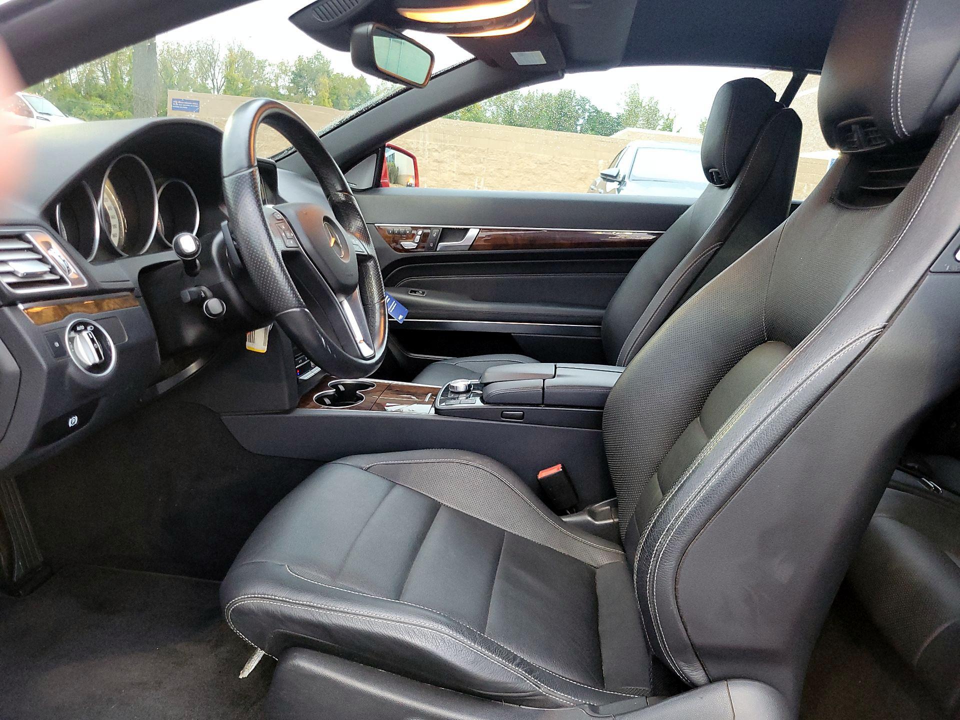 Thumbnail: 2015 Mercedes-Benz E-Class - 9