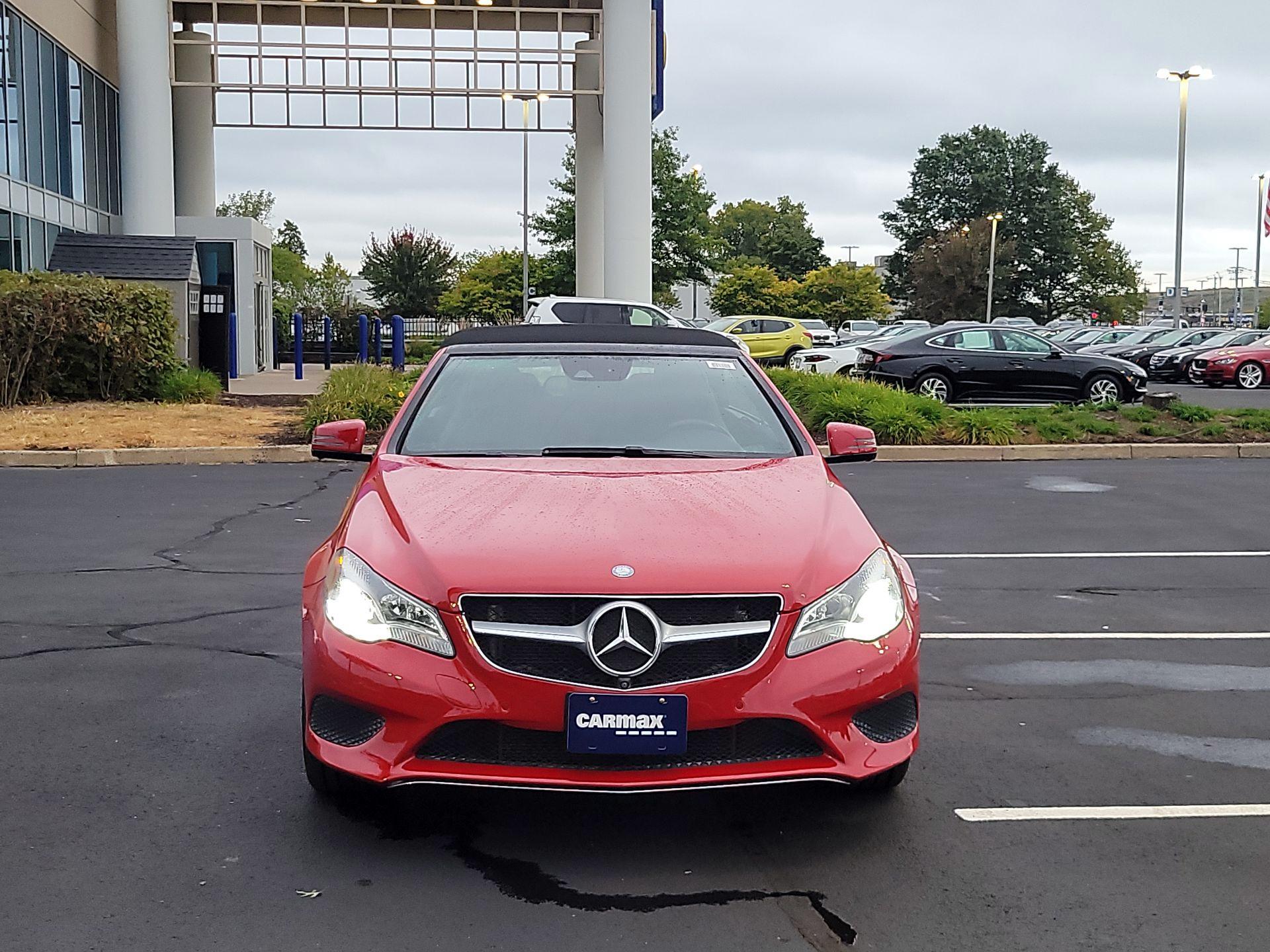 Thumbnail: 2015 Mercedes-Benz E-Class - 2