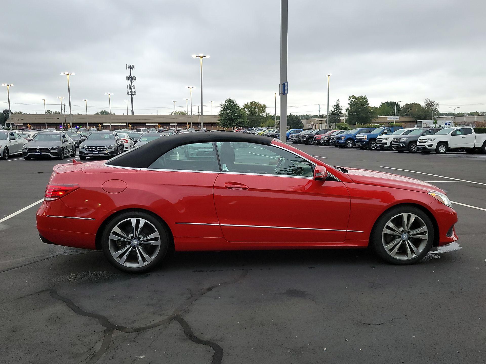 Thumbnail: 2015 Mercedes-Benz E-Class - 4