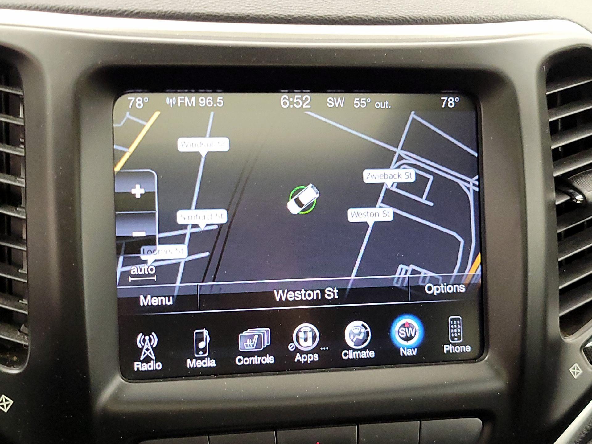 Thumbnail: 2014 Jeep Cherokee - 14