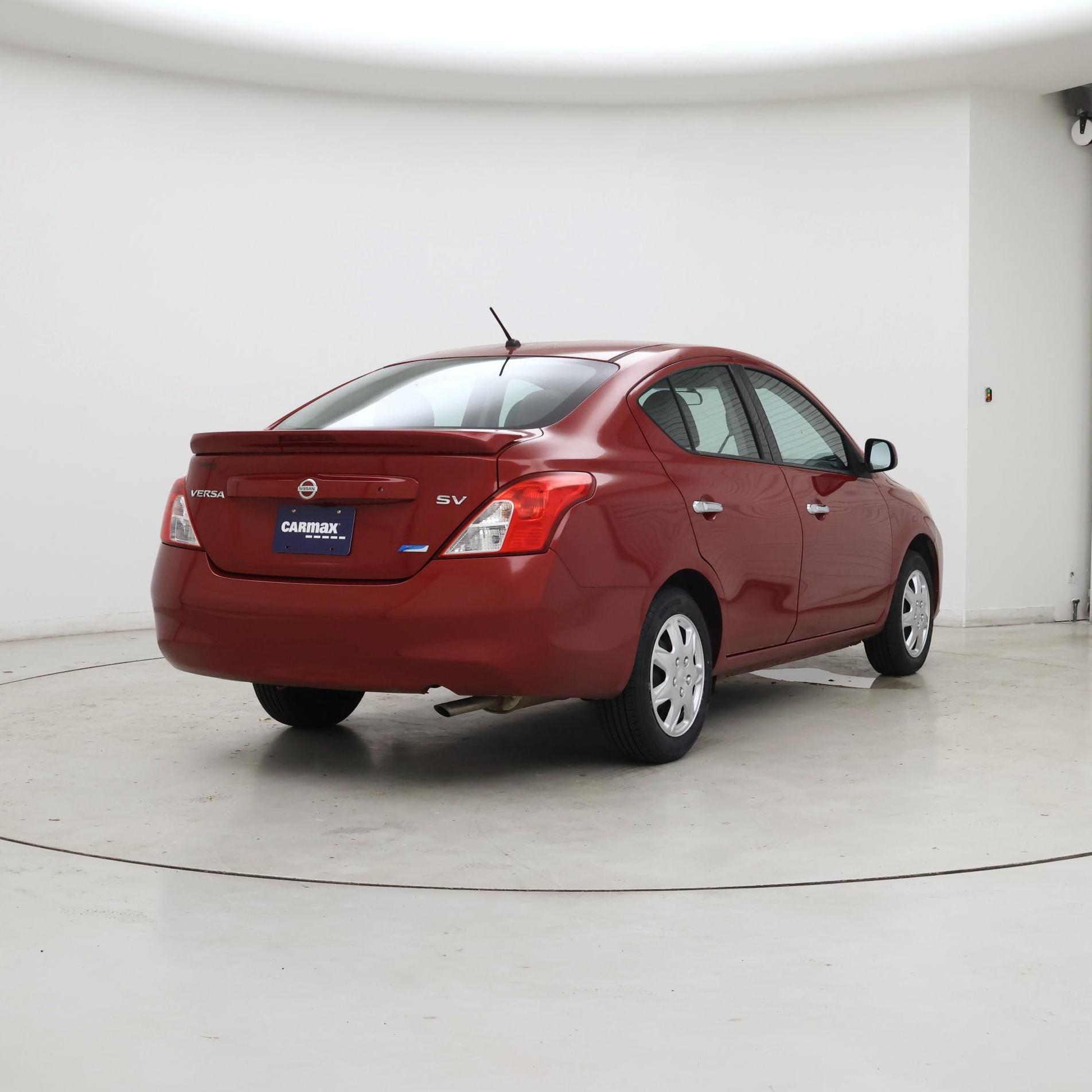 Thumbnail: 2014 Nissan Versa - 8