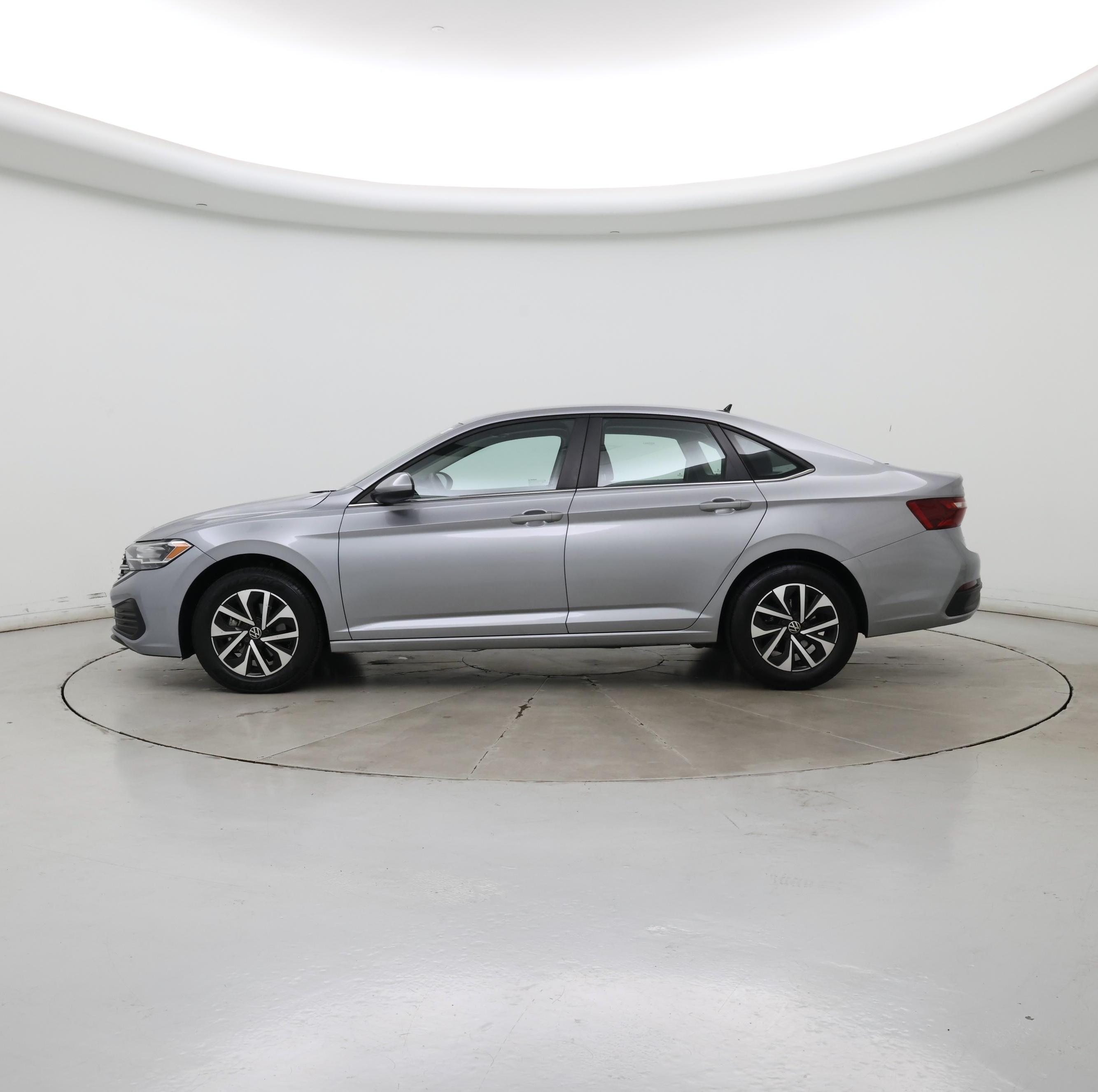 Thumbnail: 2024 Volkswagen Jetta - 3
