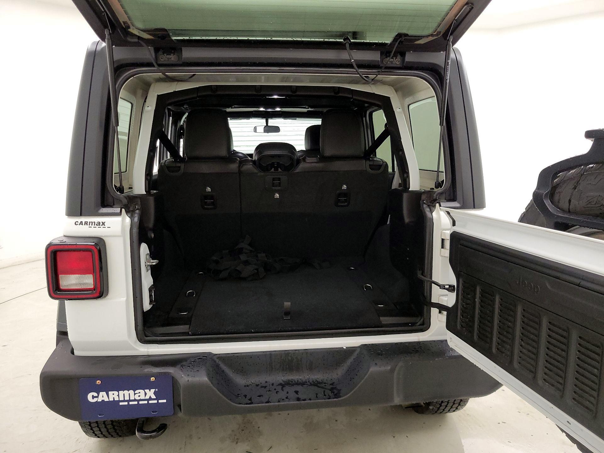 Thumbnail: 2020 Jeep Wrangler - 20