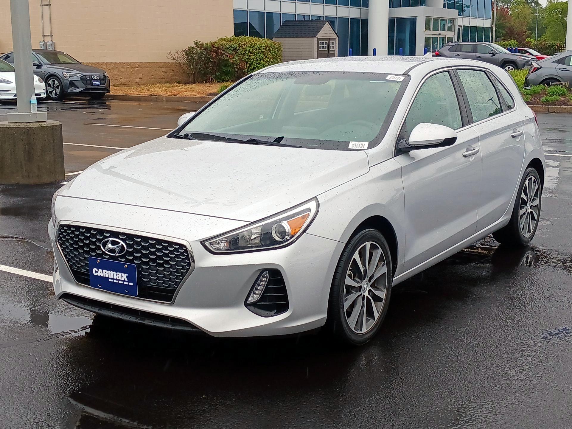 Thumbnail: 2018 Hyundai Elantra - 3