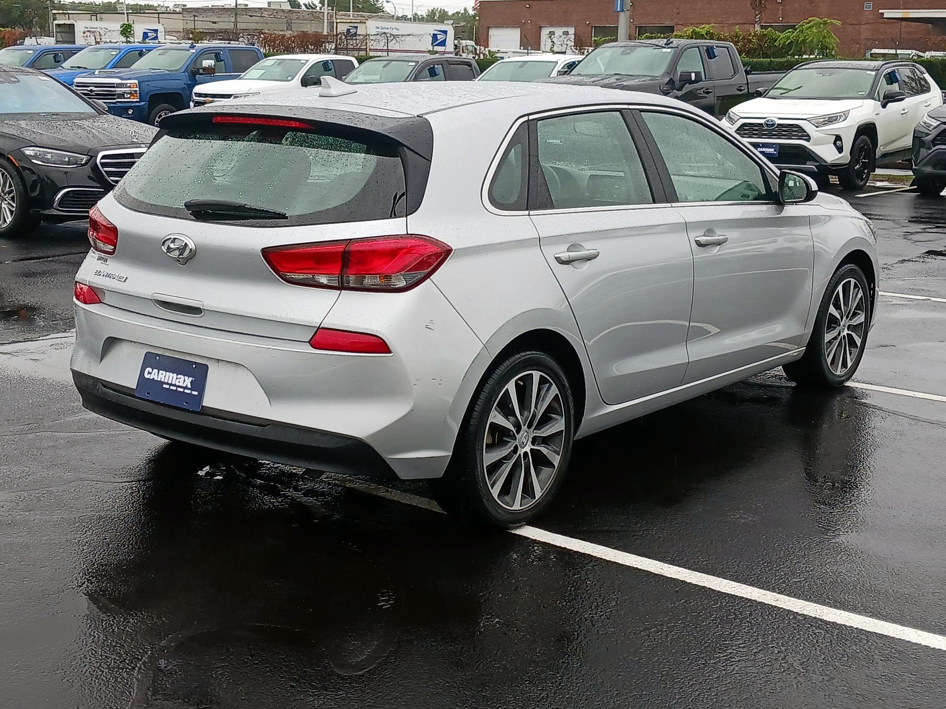 Thumbnail: 2018 Hyundai Elantra - 5