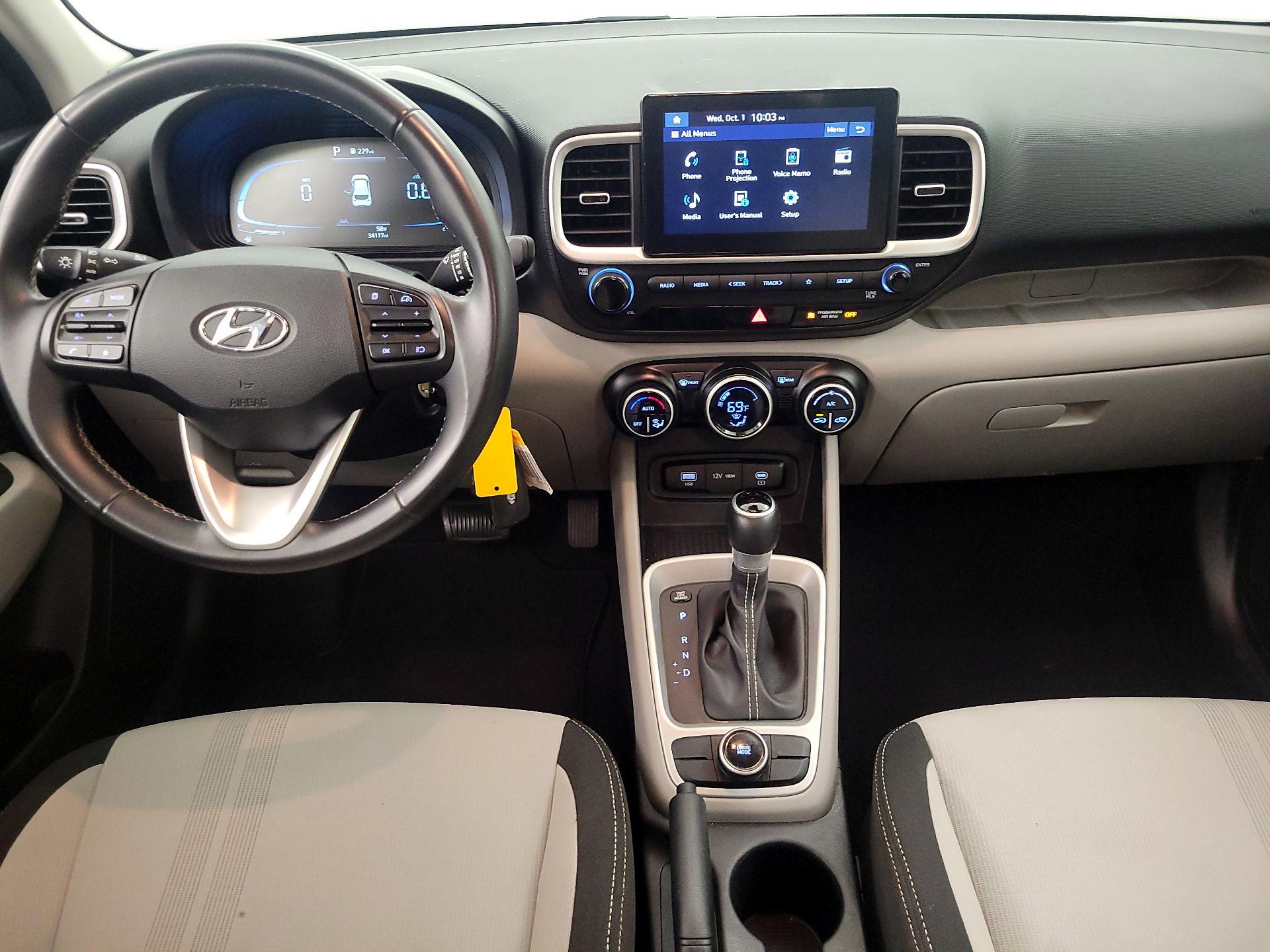 Thumbnail: 2023 Hyundai Venue - 9