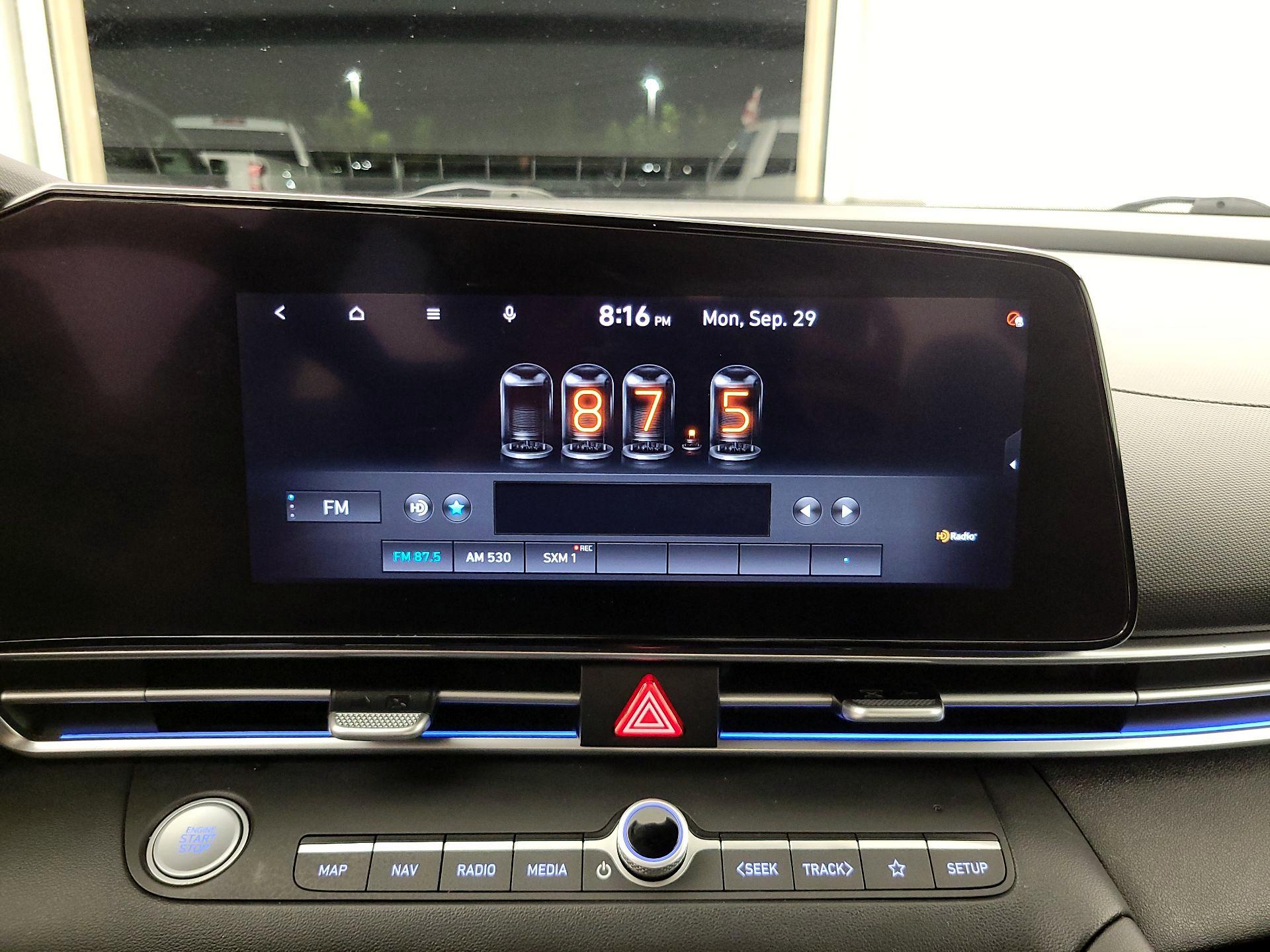 Thumbnail: 2021 Hyundai Elantra - 16