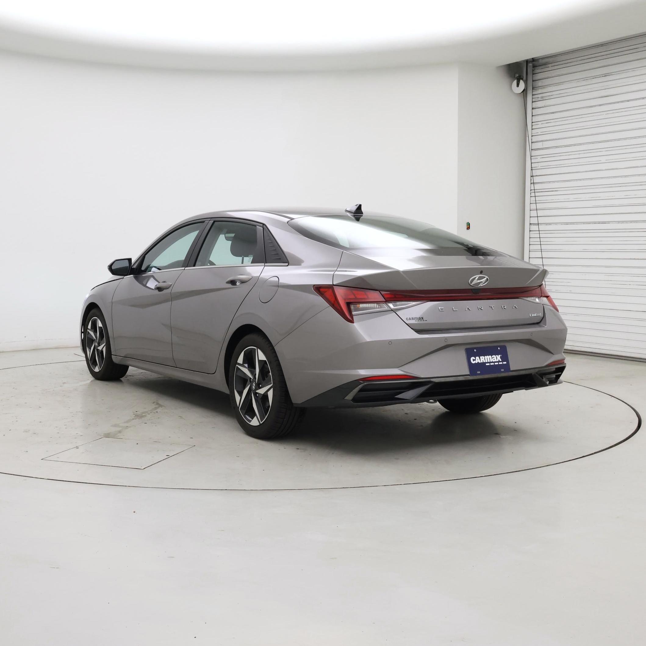 Thumbnail: 2021 Hyundai Elantra - 2