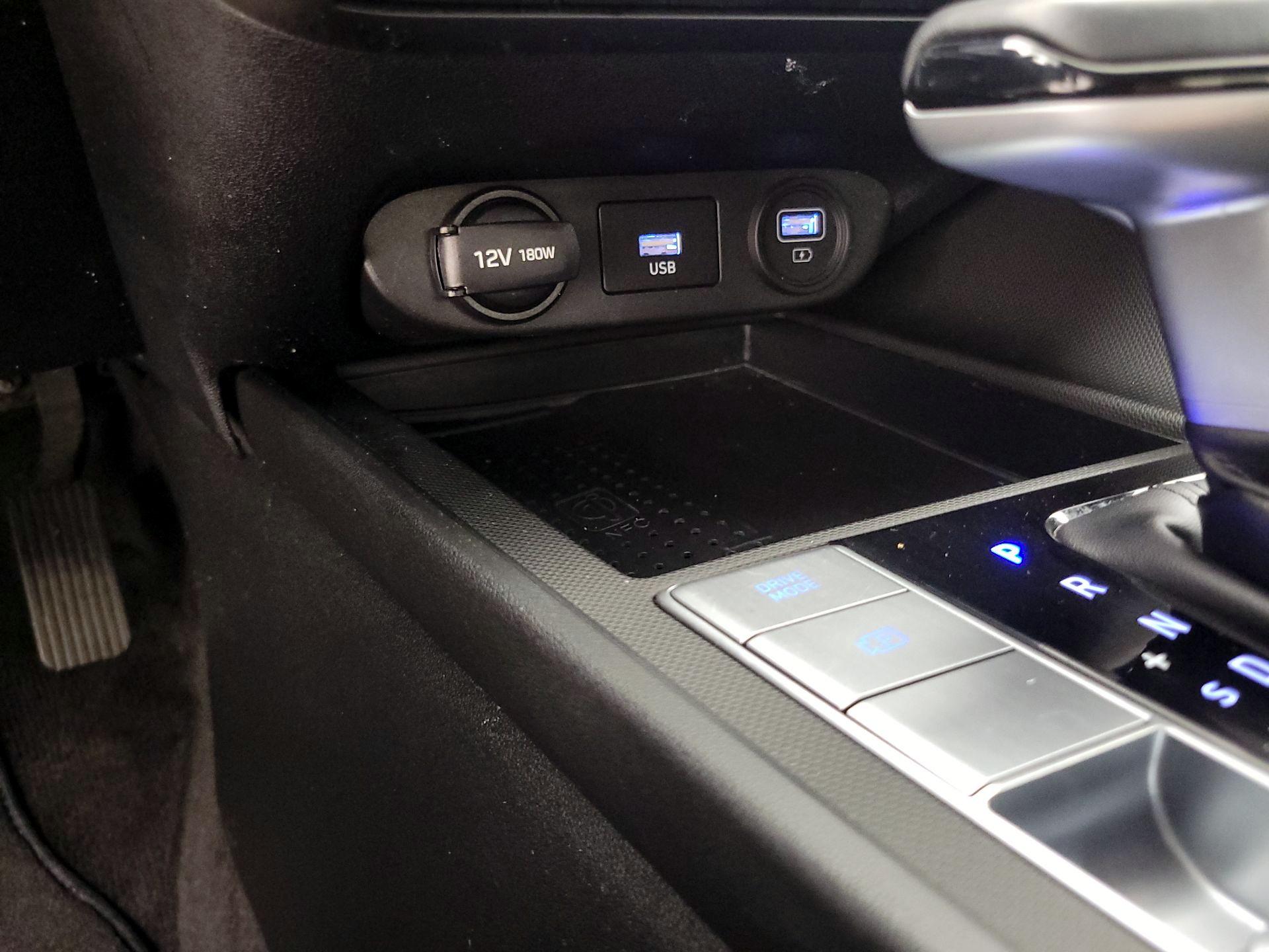 Thumbnail: 2021 Hyundai Elantra - 19