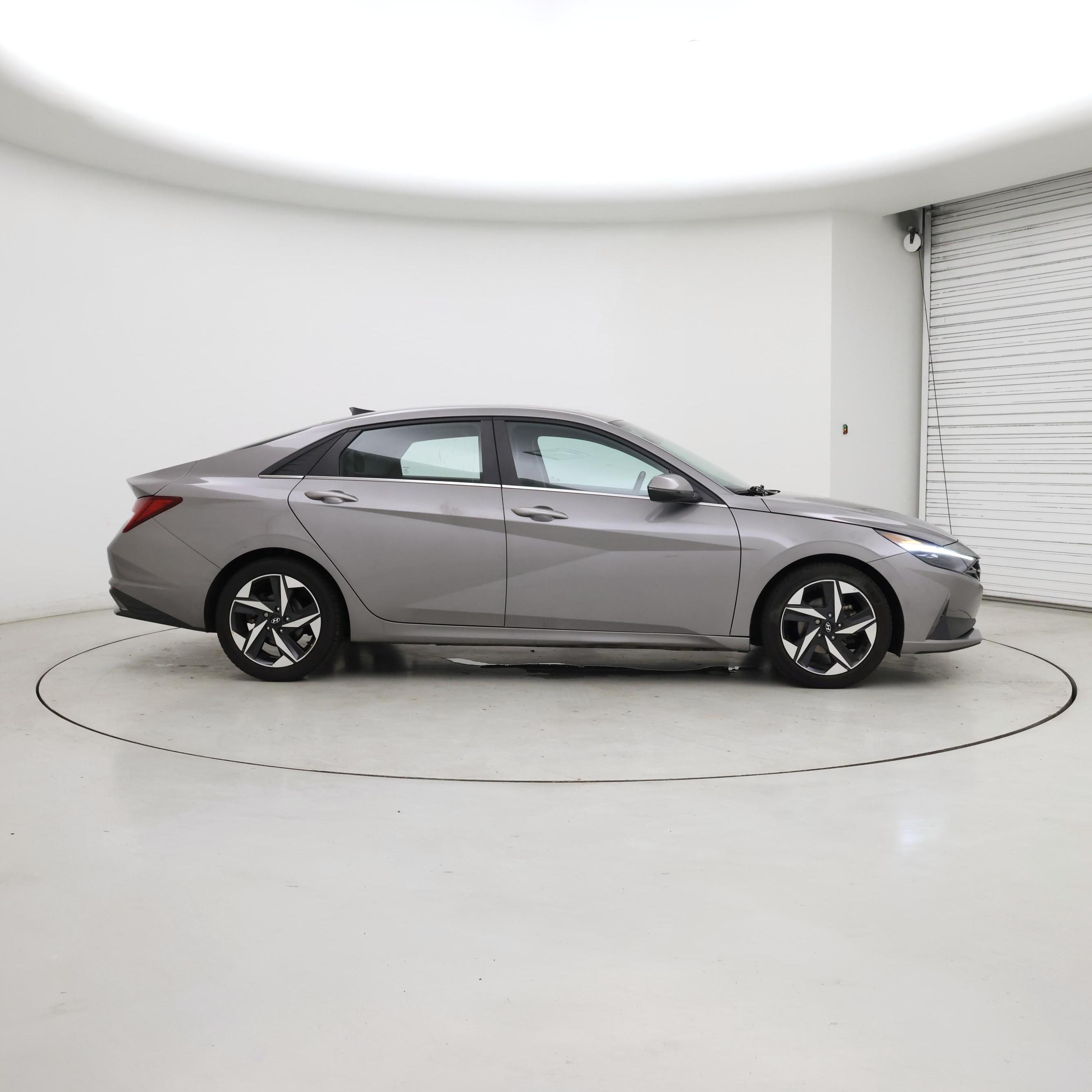 Thumbnail: 2021 Hyundai Elantra - 7