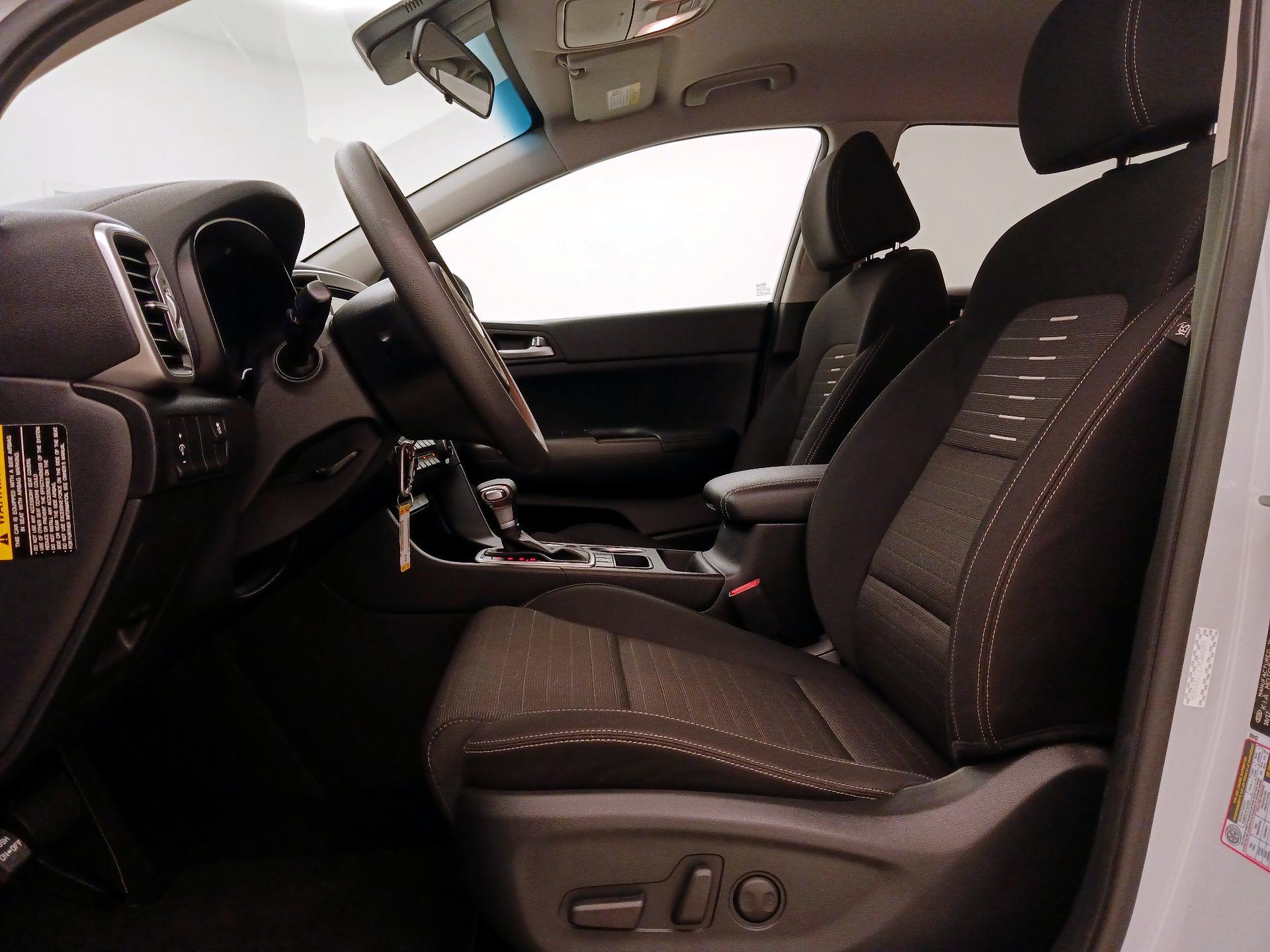 Thumbnail: 2018 Kia Sportage - 11
