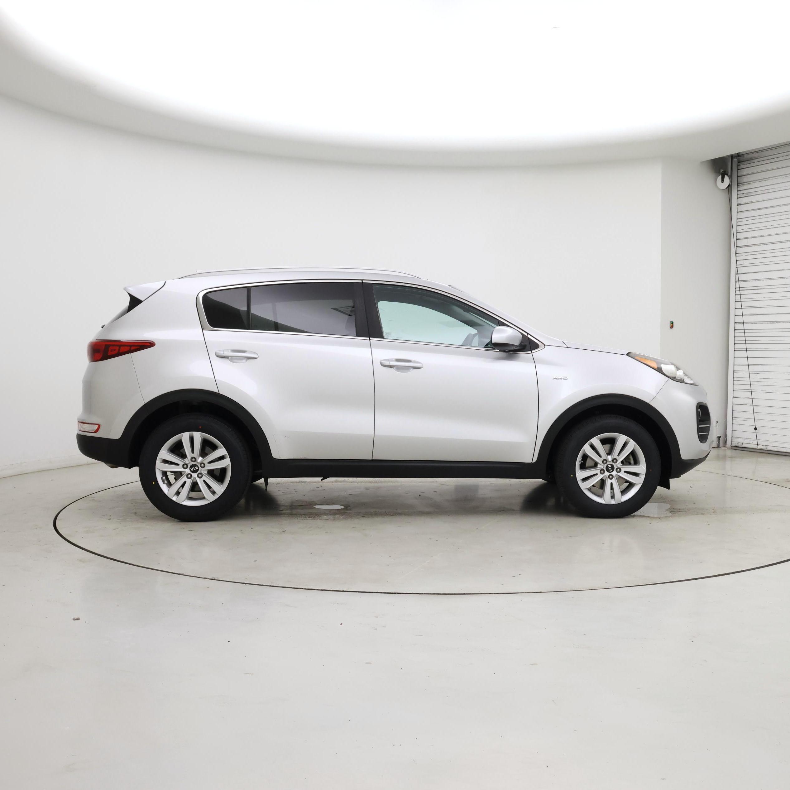 Thumbnail: 2018 Kia Sportage - 7