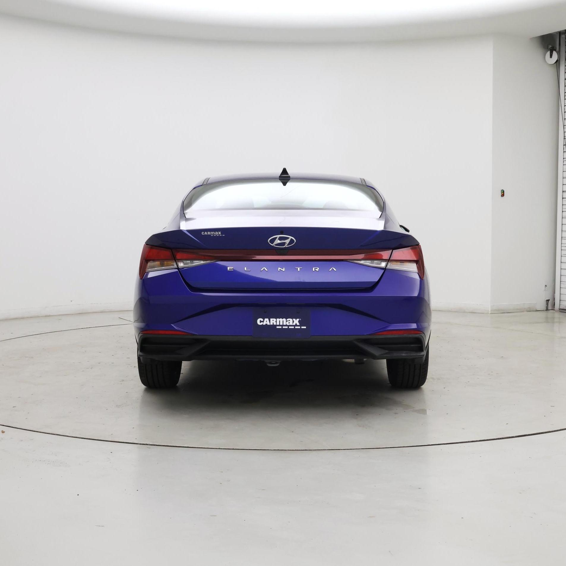 Thumbnail: 2023 Hyundai Elantra - 6