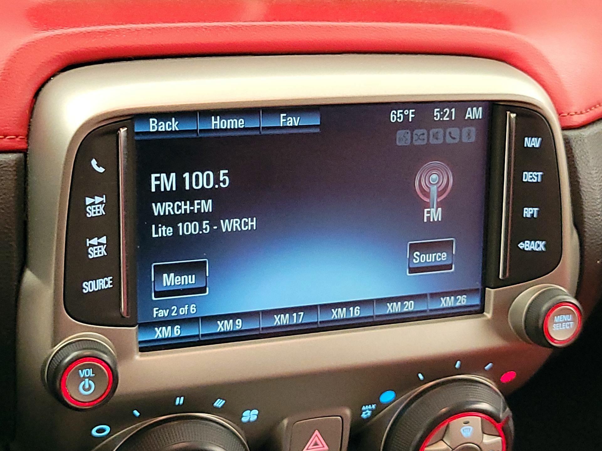 Thumbnail: 2015 Chevrolet Camaro - 16