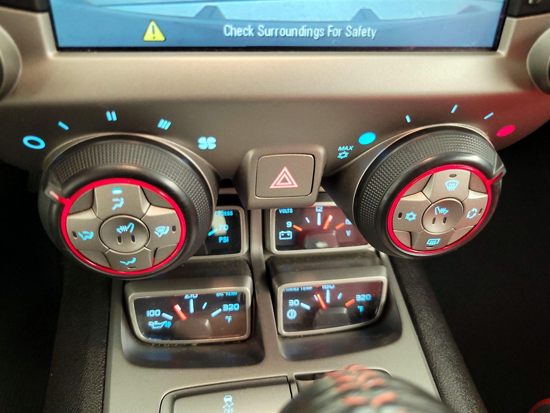 Thumbnail: 2015 Chevrolet Camaro - 17