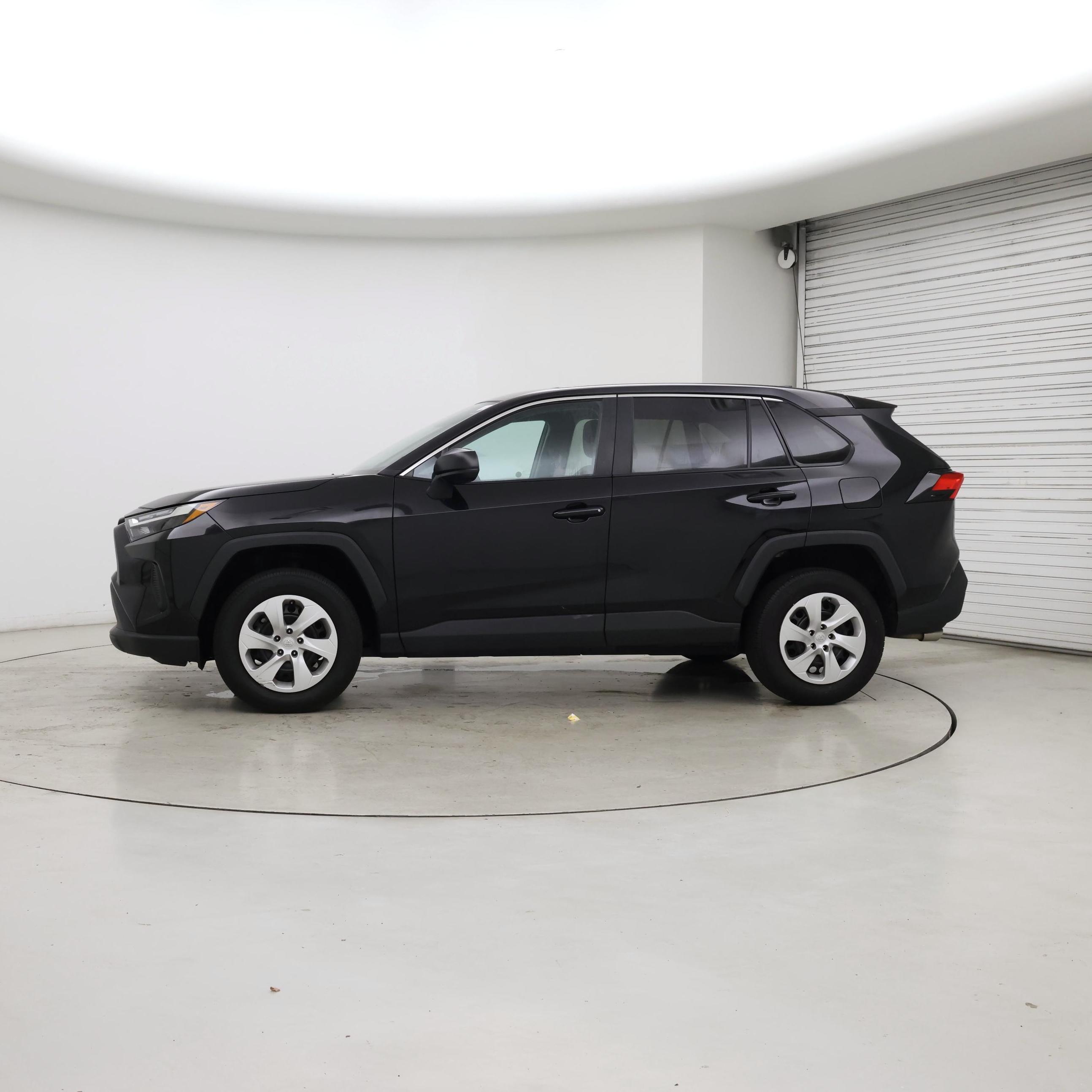 Thumbnail: 2023 Toyota RAV4 - 3