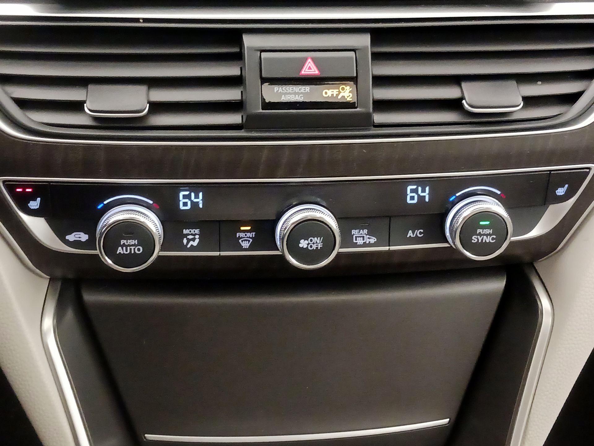 Thumbnail: 2018 Honda Accord - 16