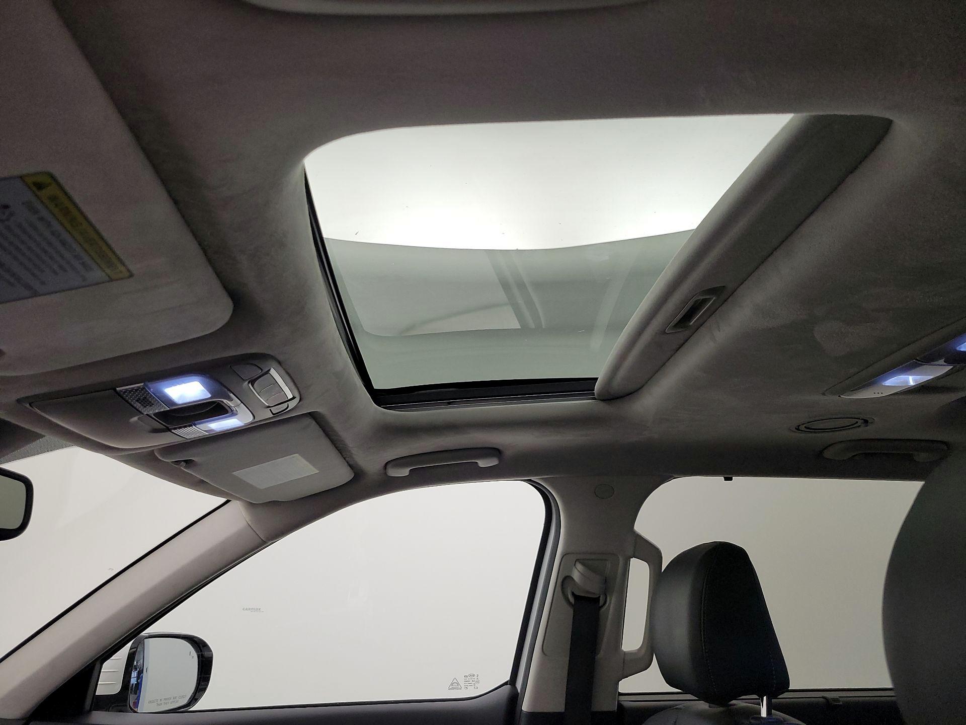 Thumbnail: 2020 Kia Telluride - 20